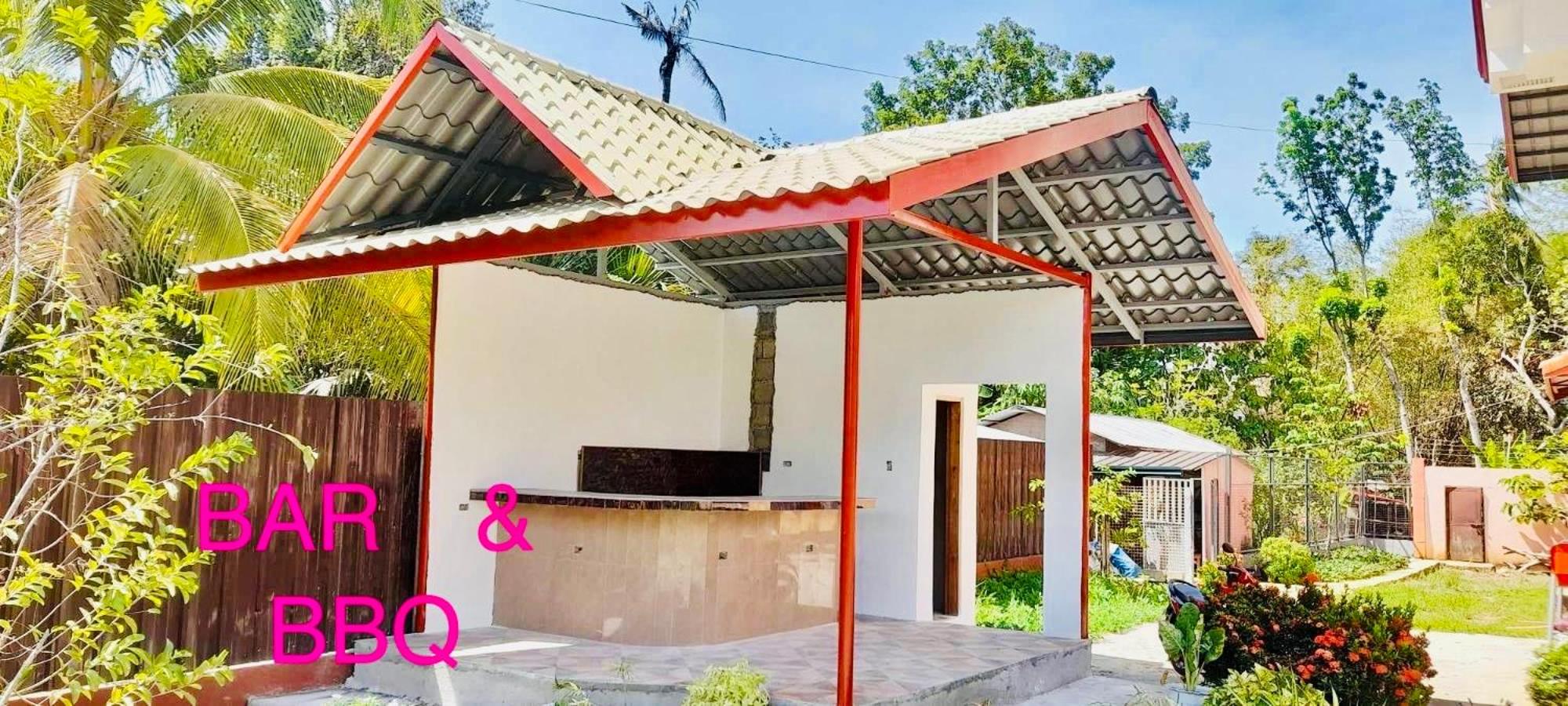 Transient villa with cozy garden, billiard & bar view 2