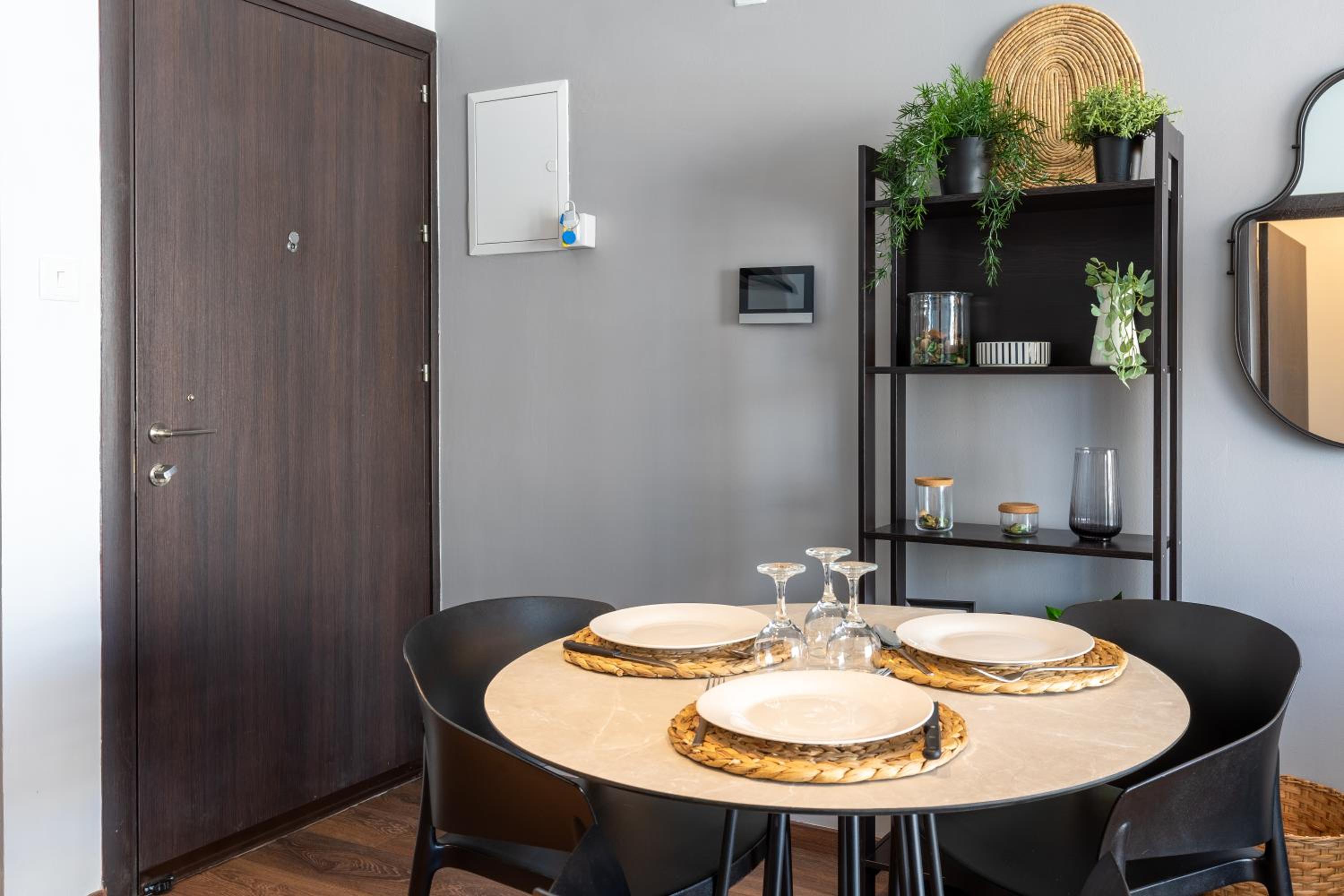 Harbor Apartments in Larnaca