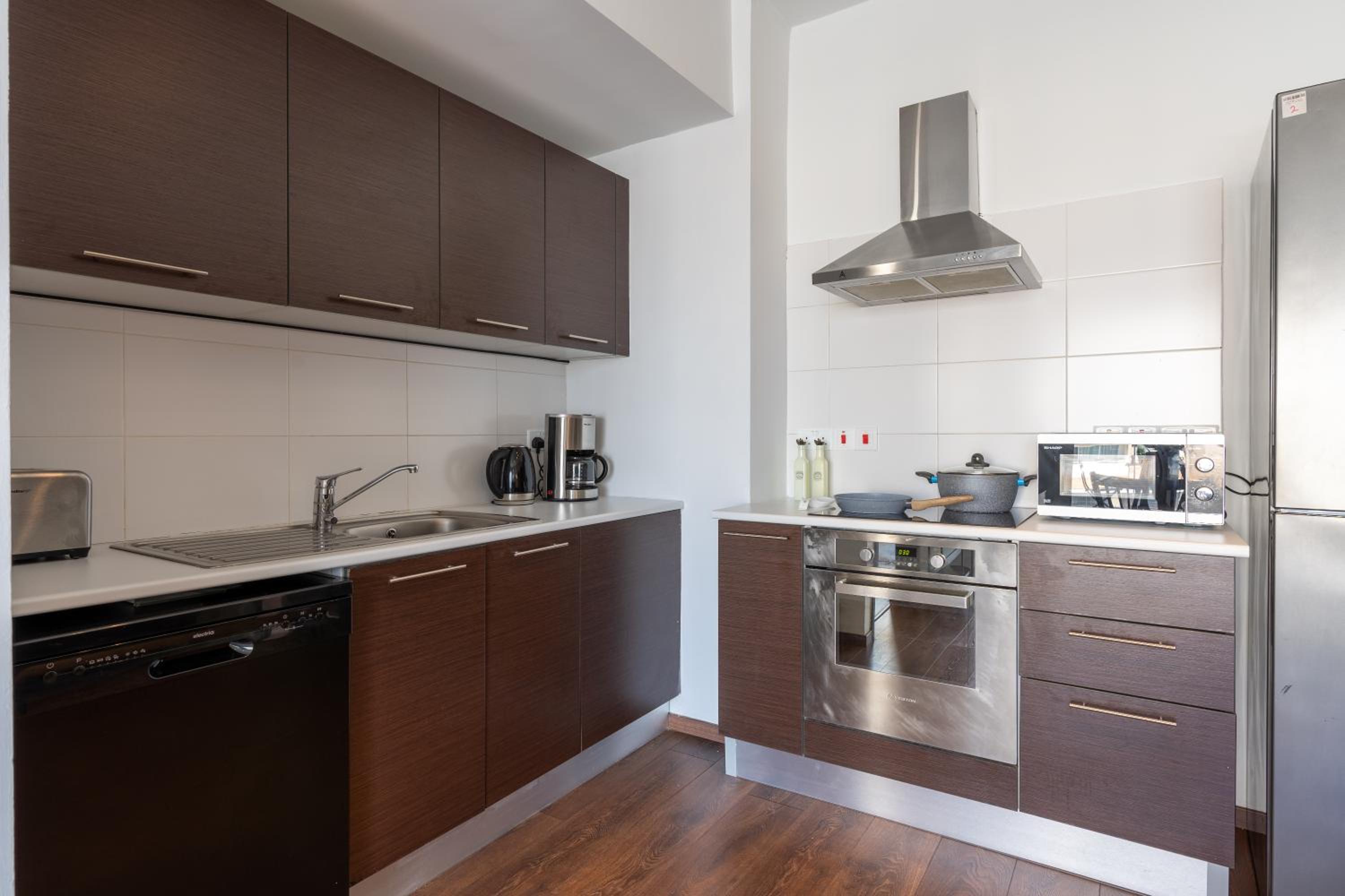 Harbor Apartments in Larnaca