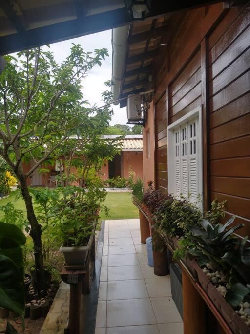 Casa aconchegante em Barra do Jacuípe - Camaçari, 5/4,