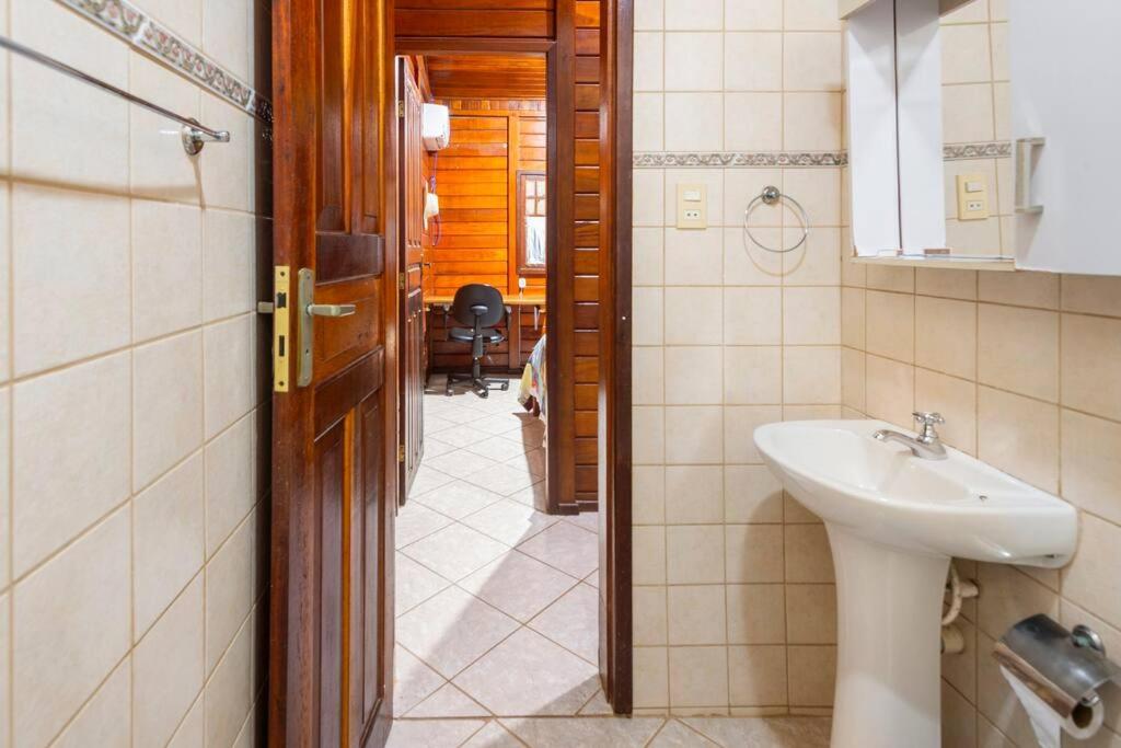 Casa aconchegante em Barra do Jacuípe - Camaçari, 5/4,