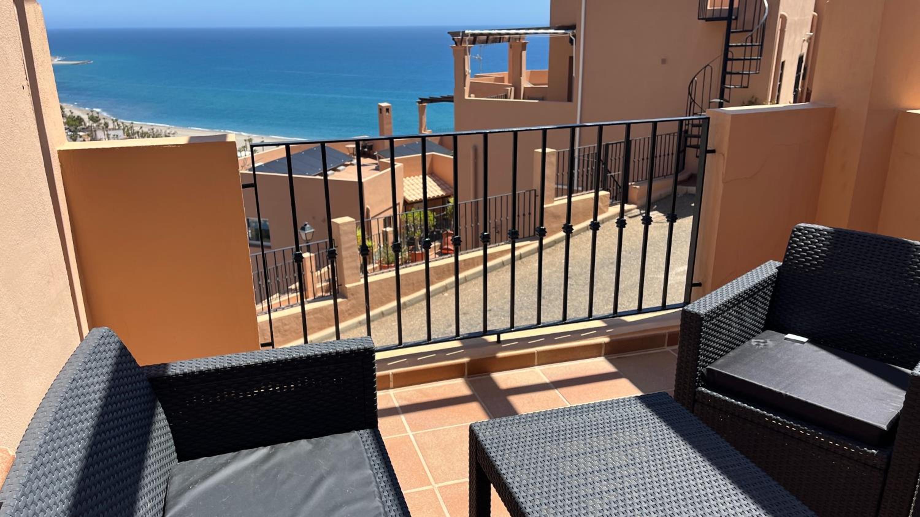 Moderna villa con impresionantes vistas