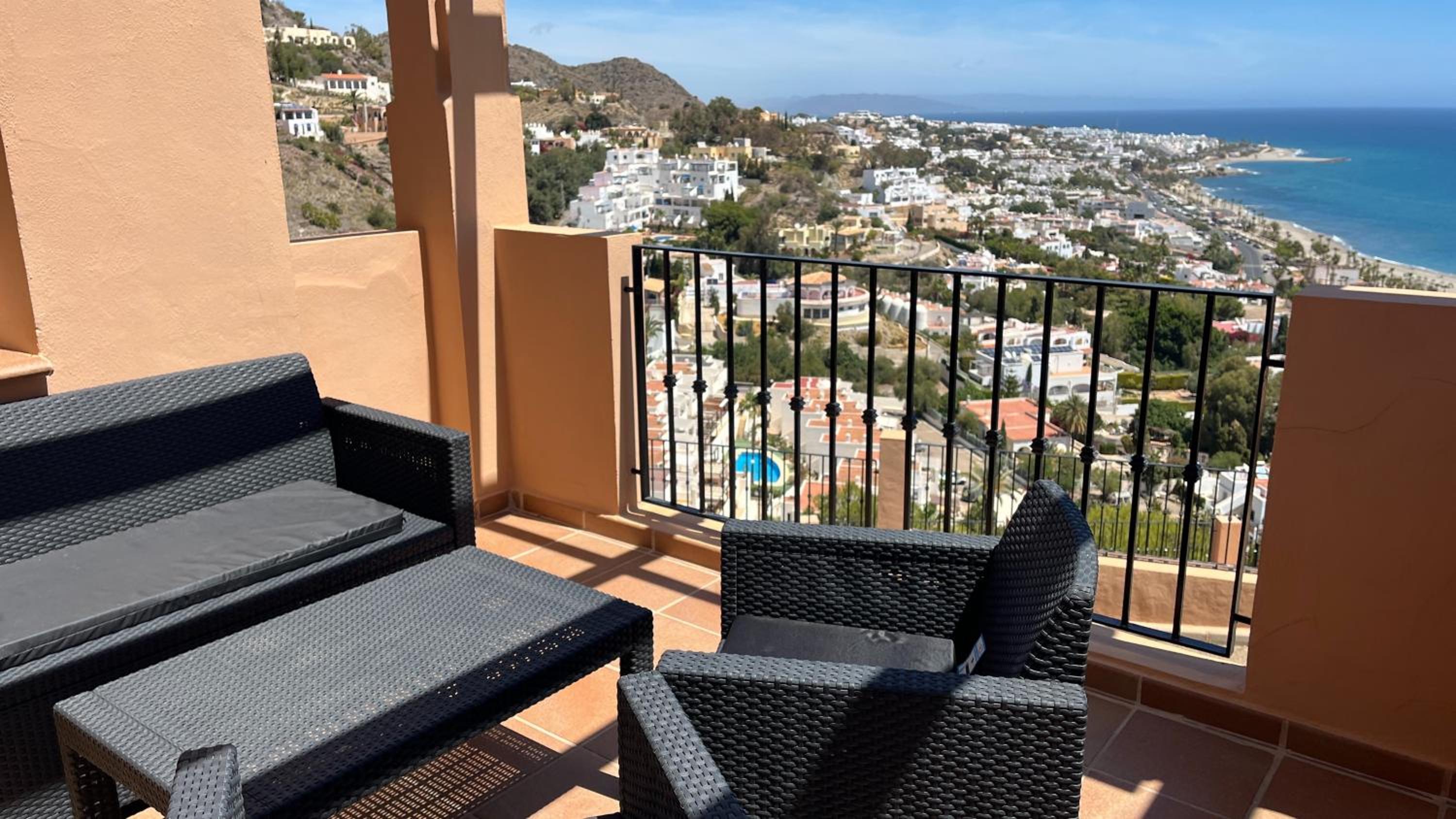 Moderna villa con impresionantes vistas