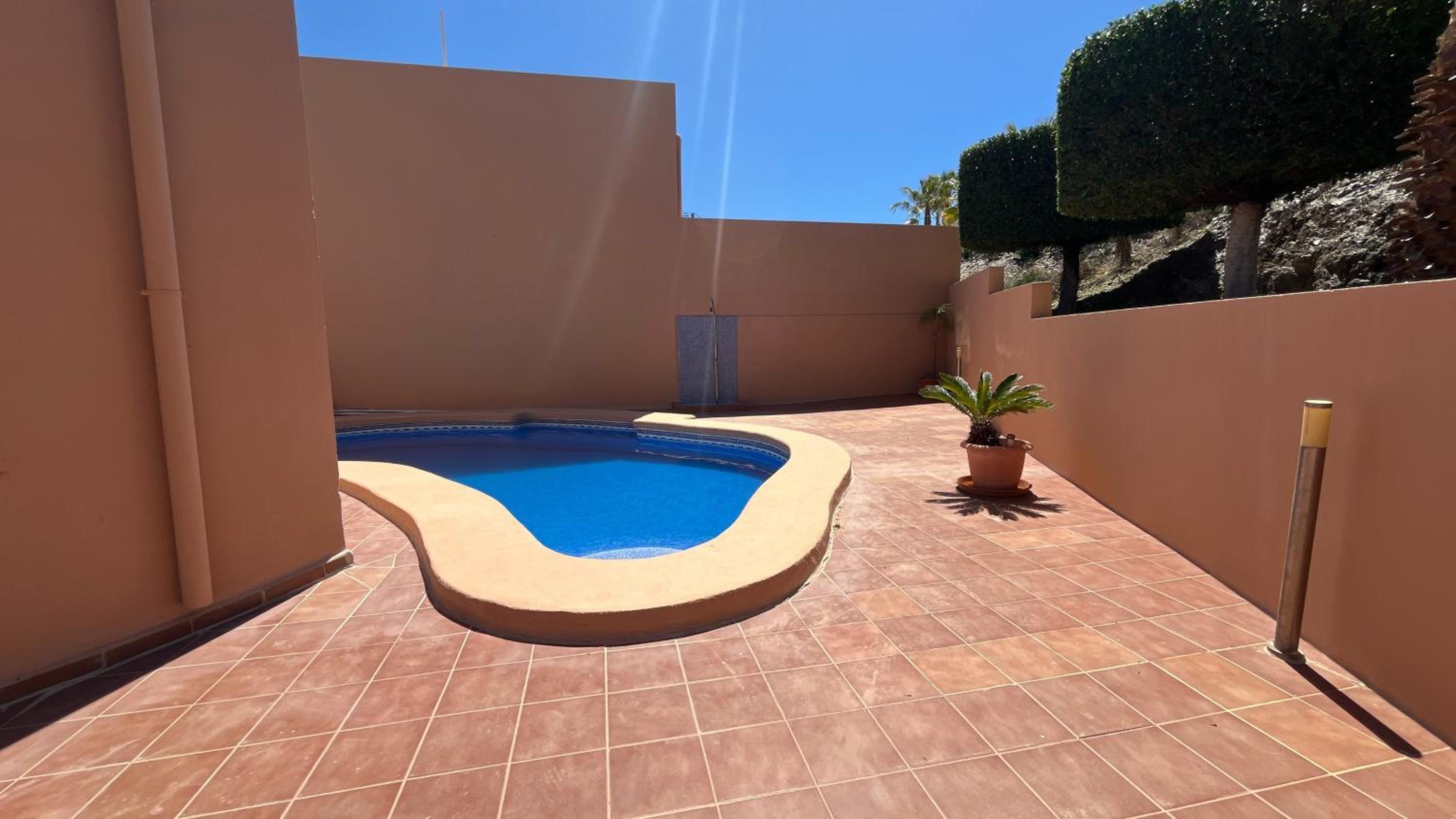 Moderna villa con impresionantes vistas
