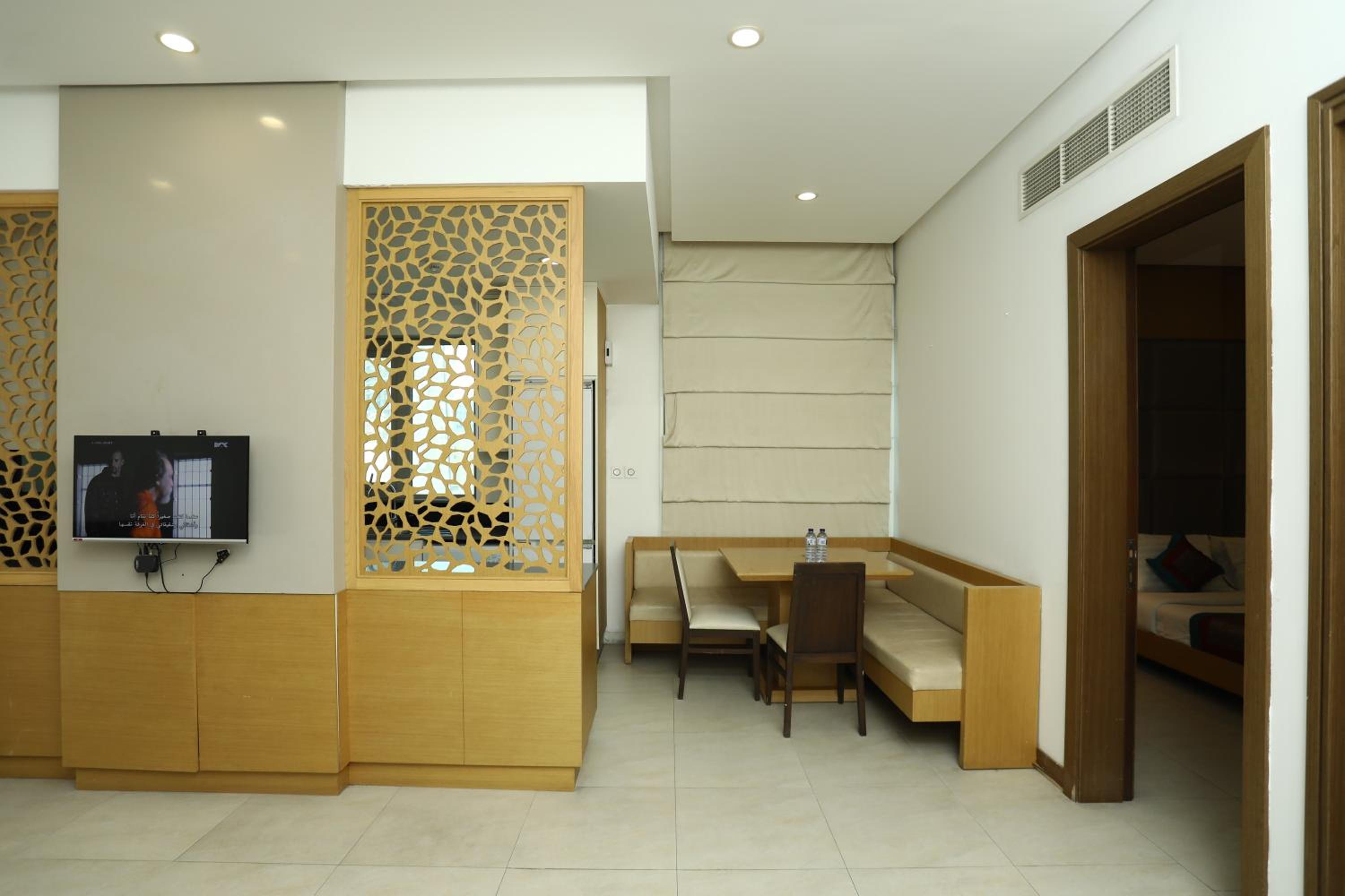 Landway Suite