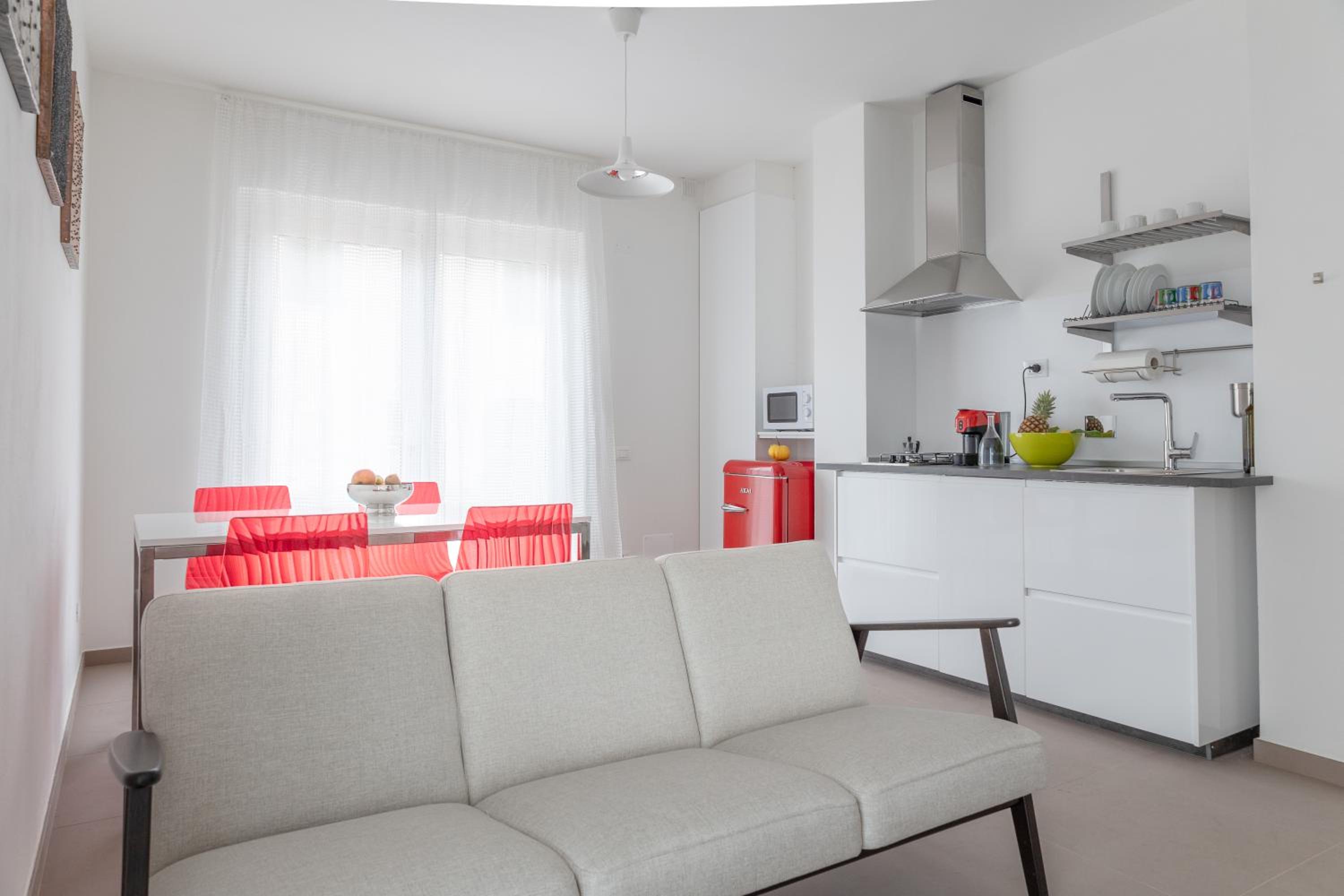 Art Apartments Sarzana -appartamento con giardino - Campitour view 4
