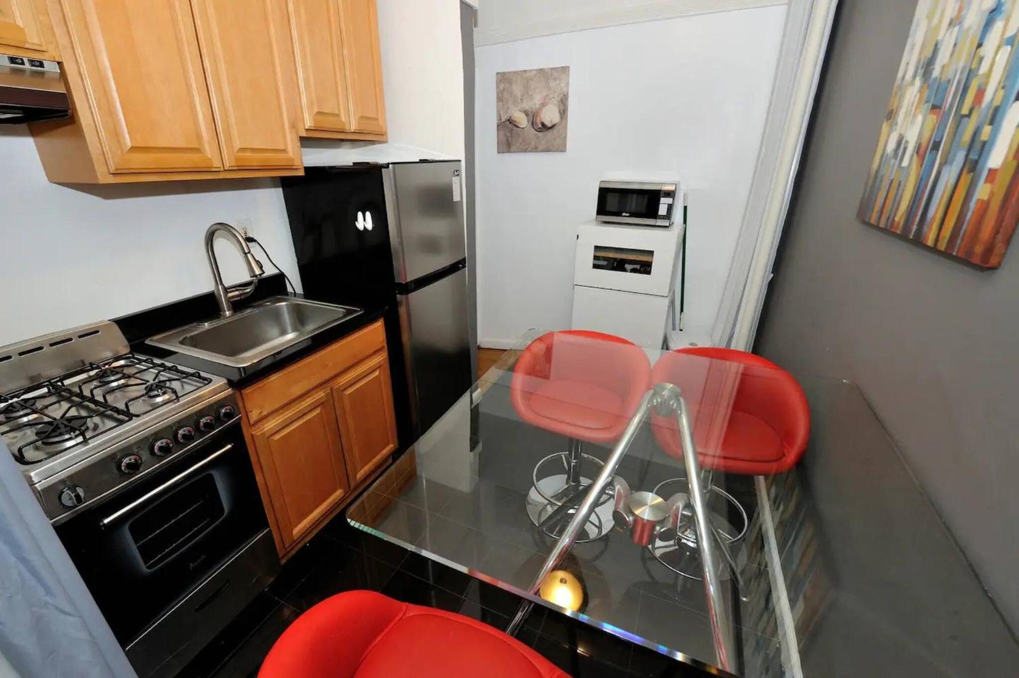 Furnished 2br1ba In Lennox Hill