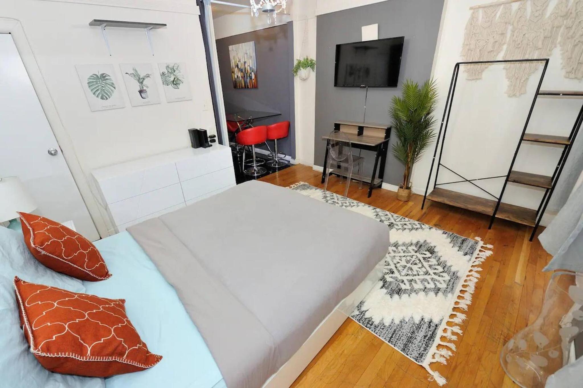 Furnished 2br1ba In Lennox Hill