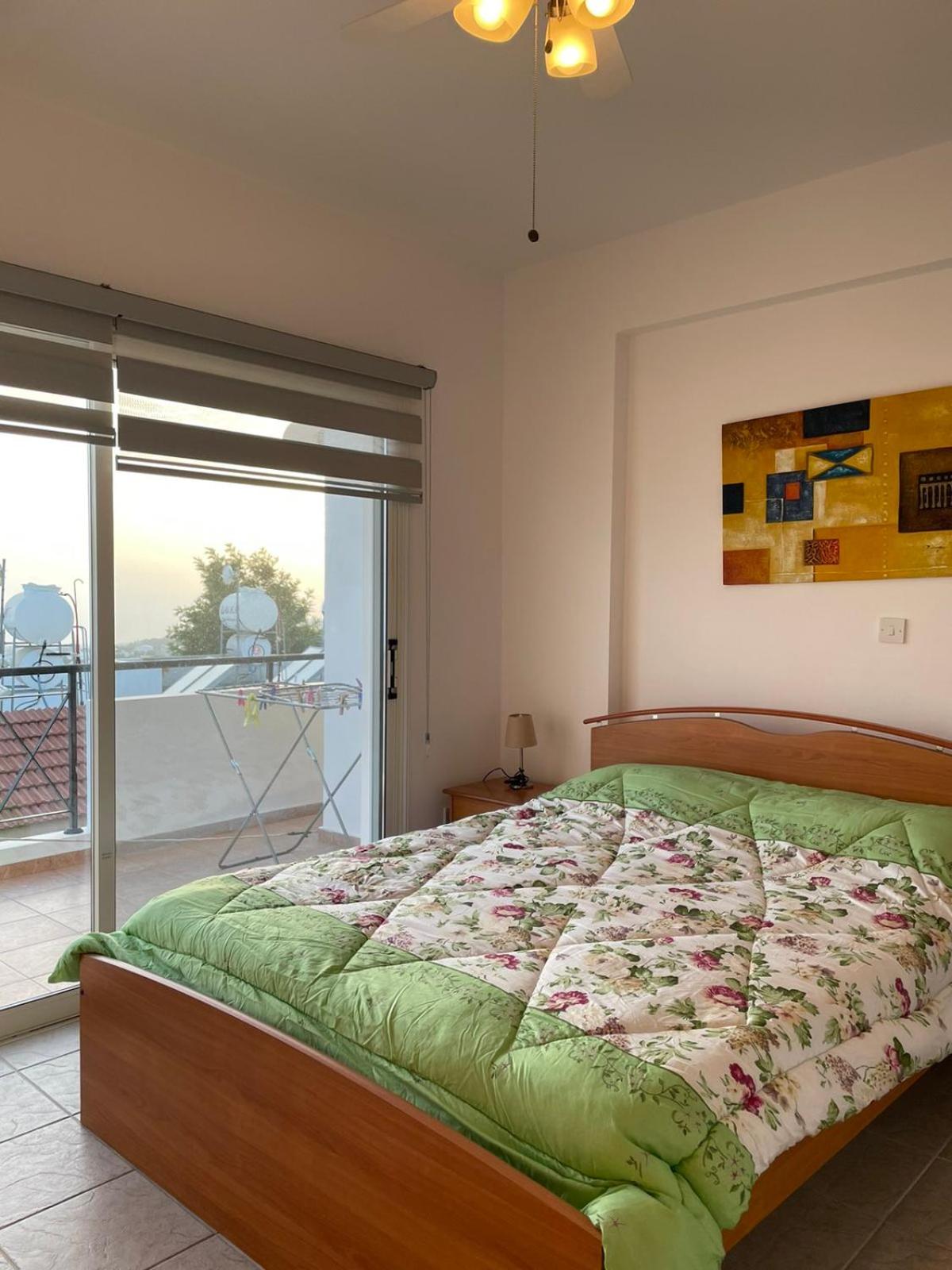 THREE BEDROOMS APT AT MESA CHORIO