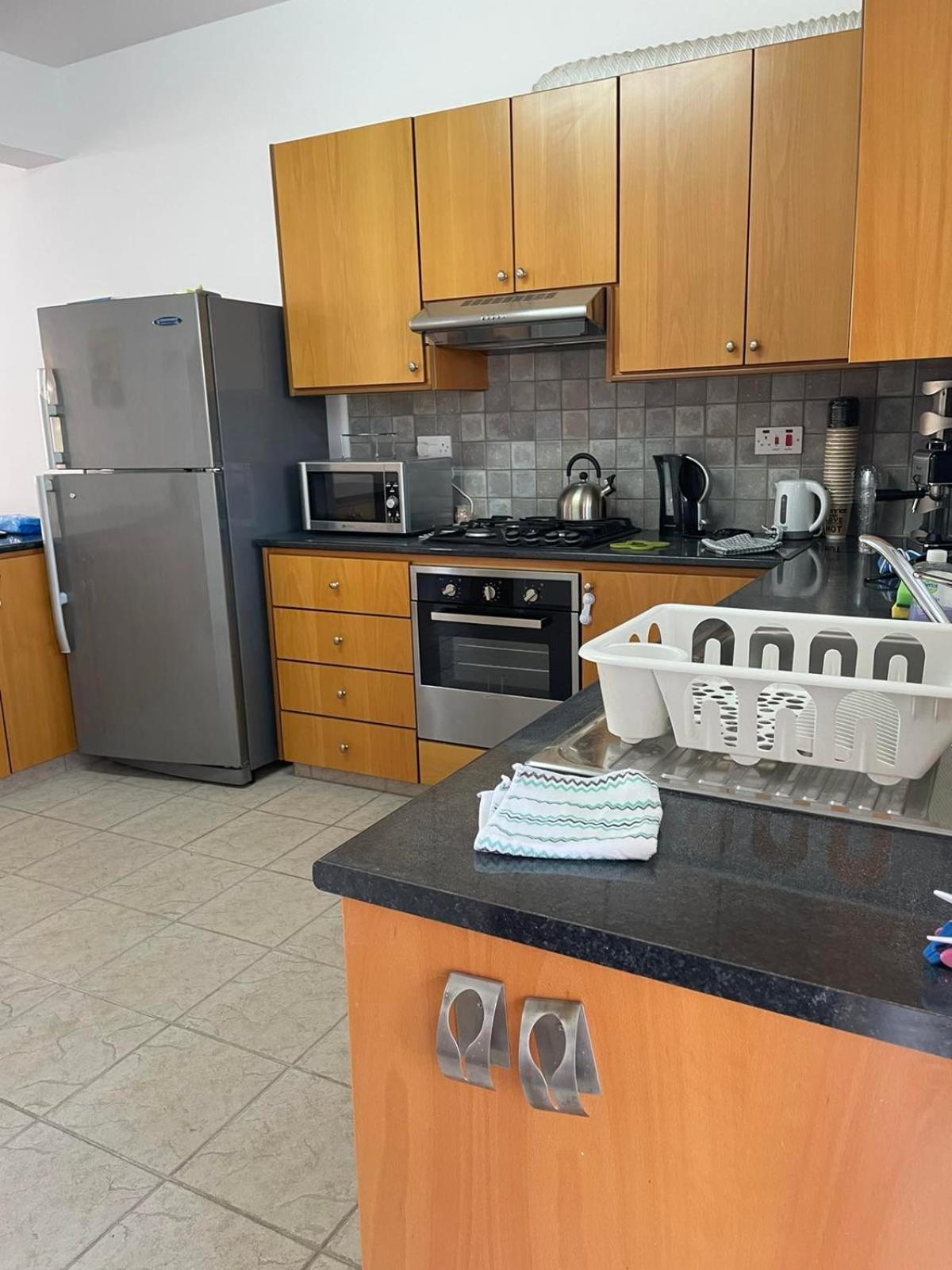 THREE BEDROOMS APT AT MESA CHORIO