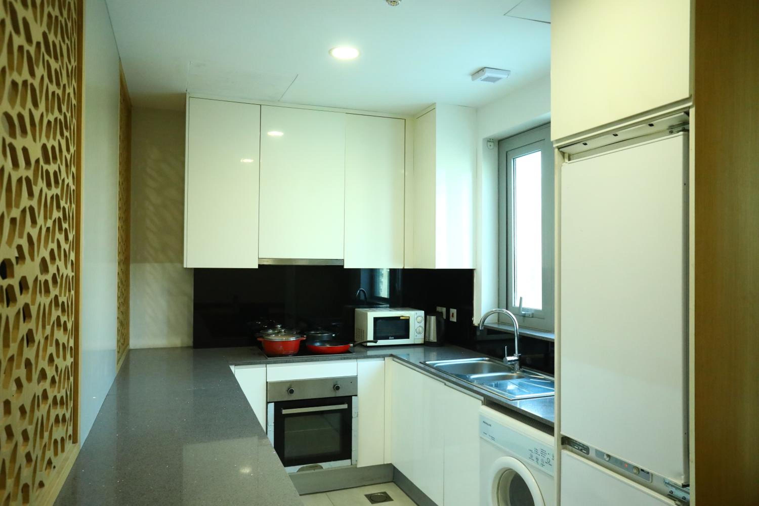 Landway Suite