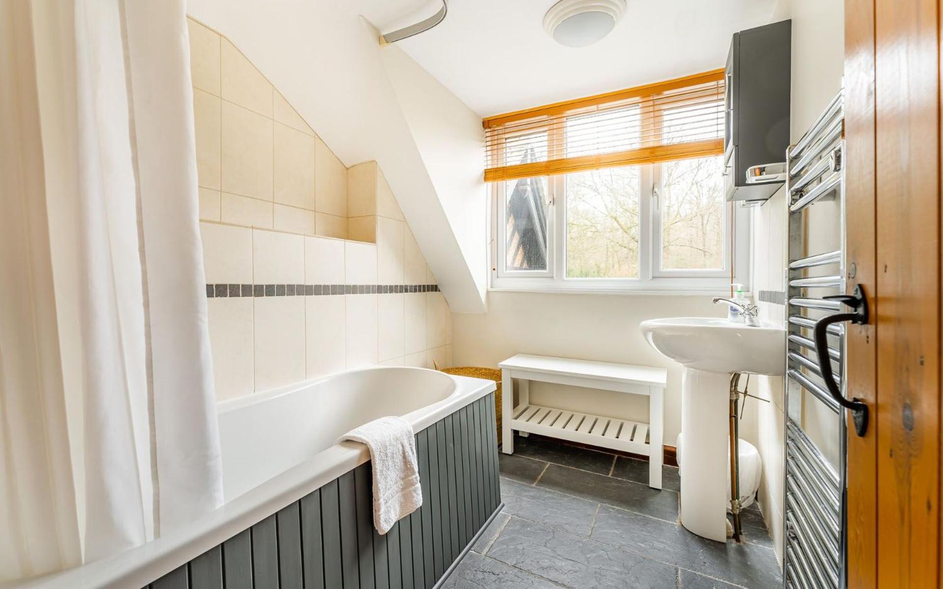 Curlew Close Cottage