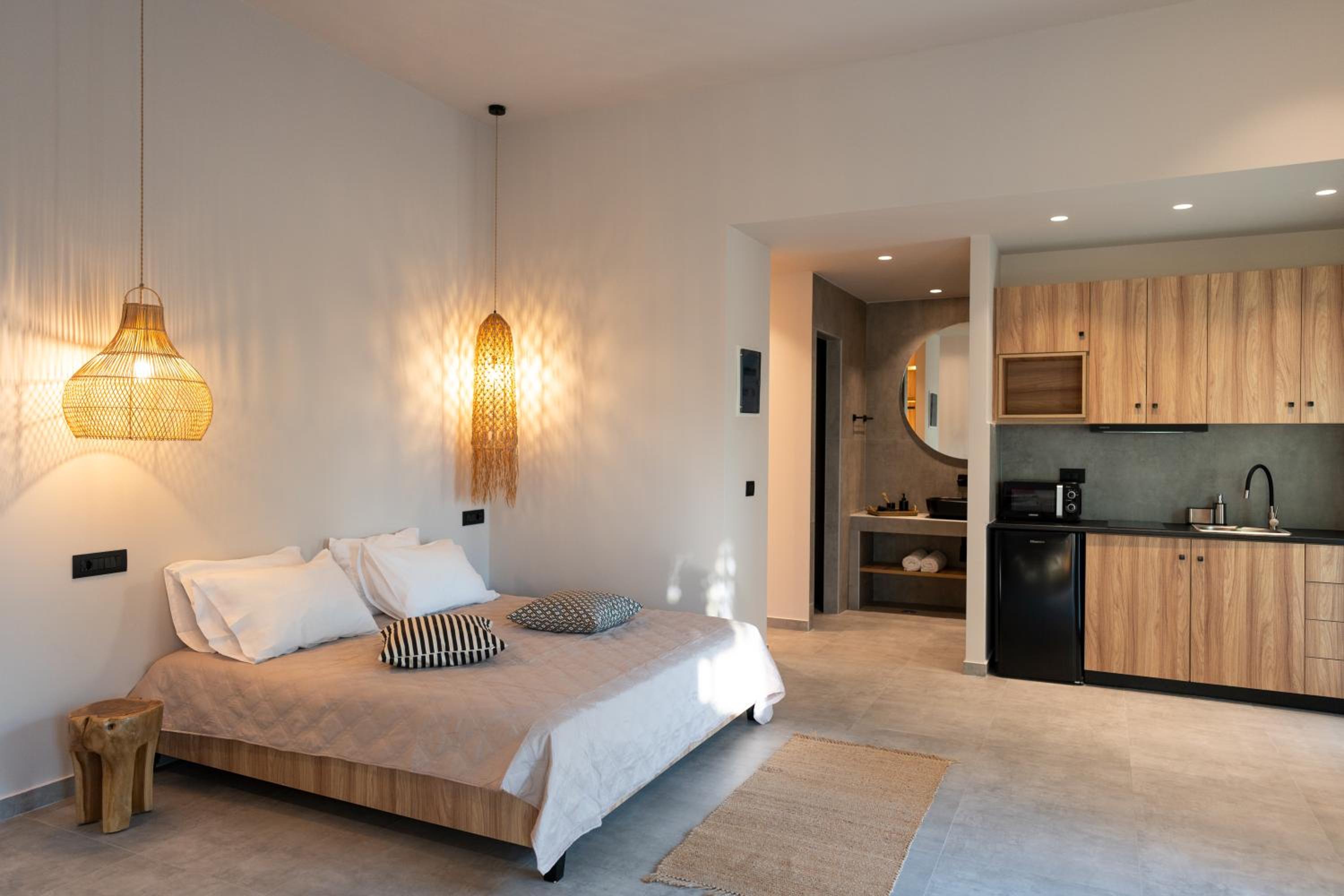 Afesou Suites