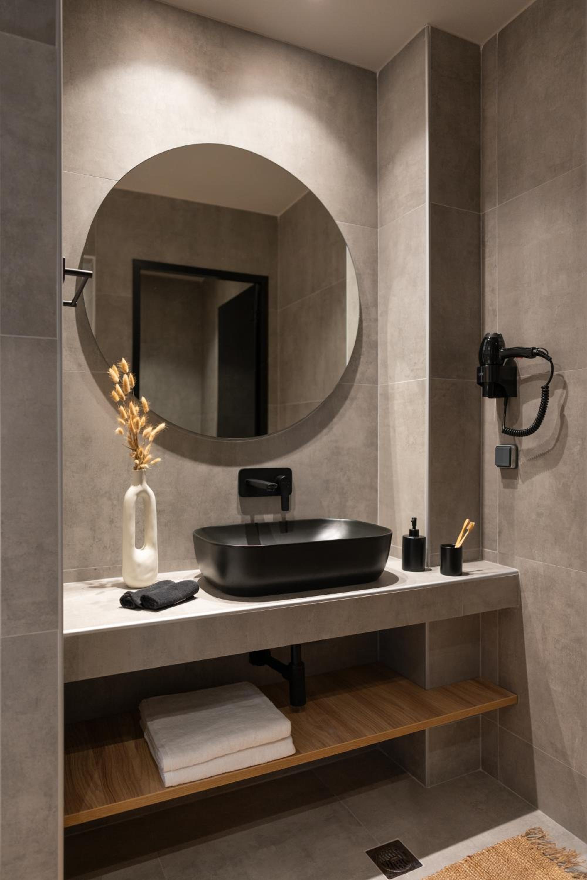Afesou Suites