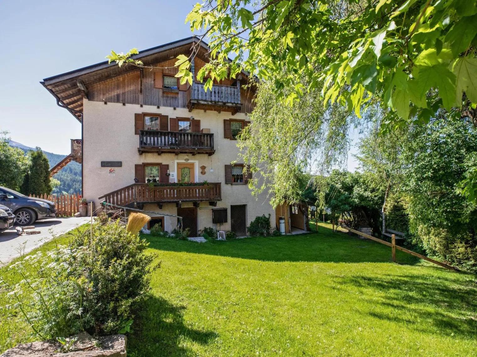 Huanzhof Ferienwohnung Lerch