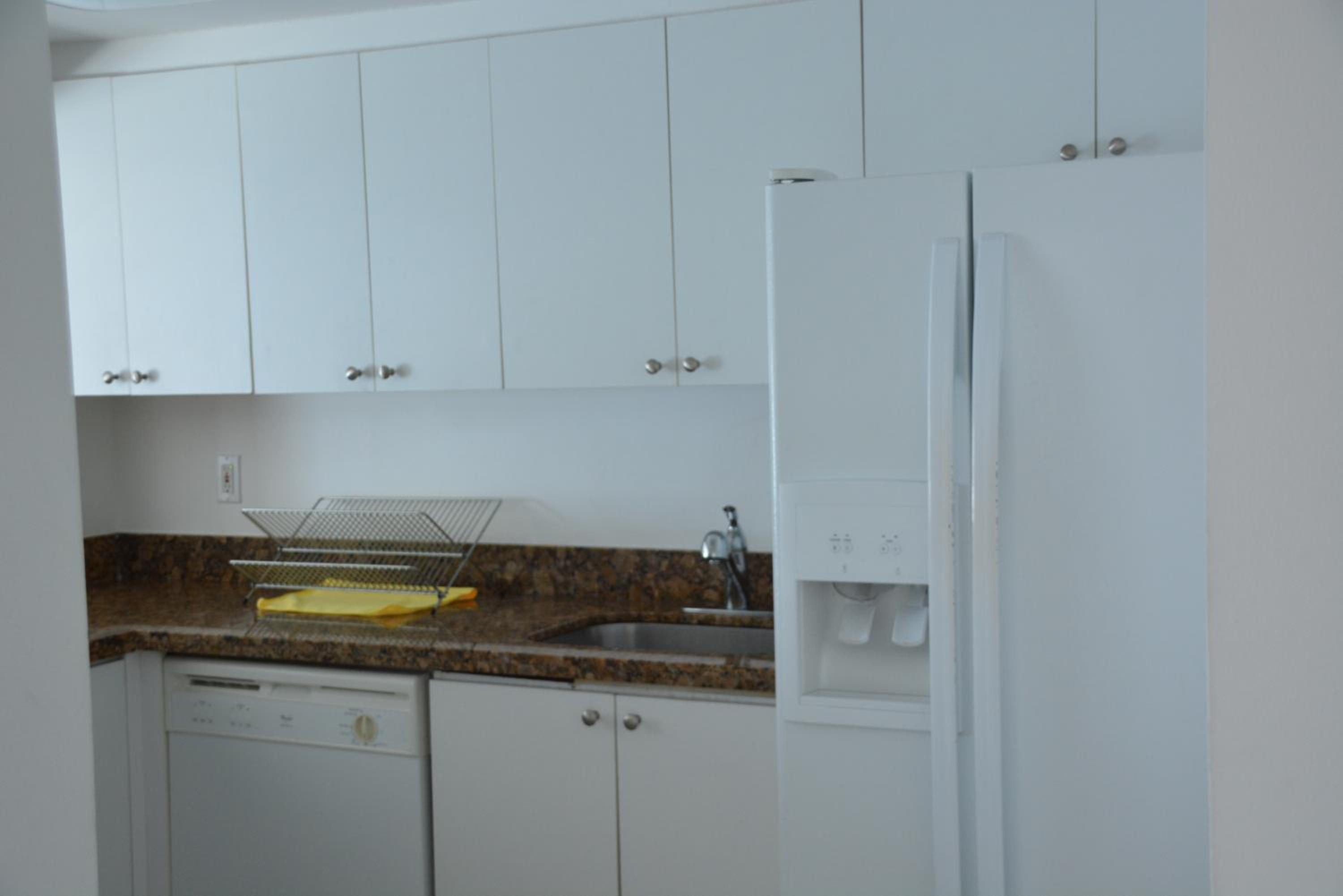 New Point Miami Beach Apartments