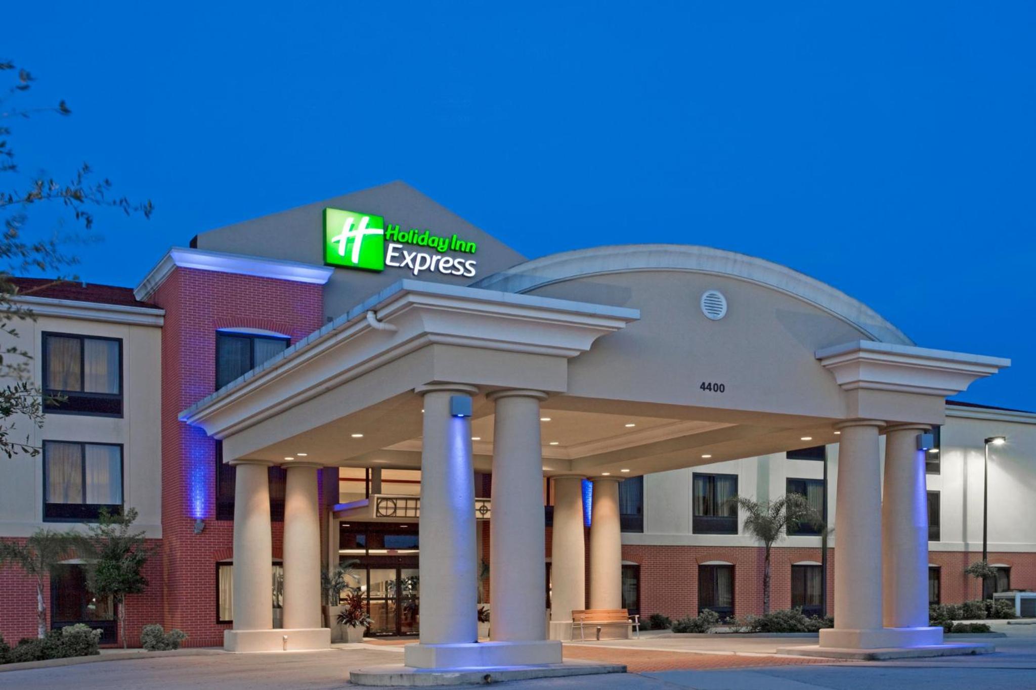 Sebring Vacations - Holiday Inn Express Suites Sebring, an IHG Hotel - Property Image 14