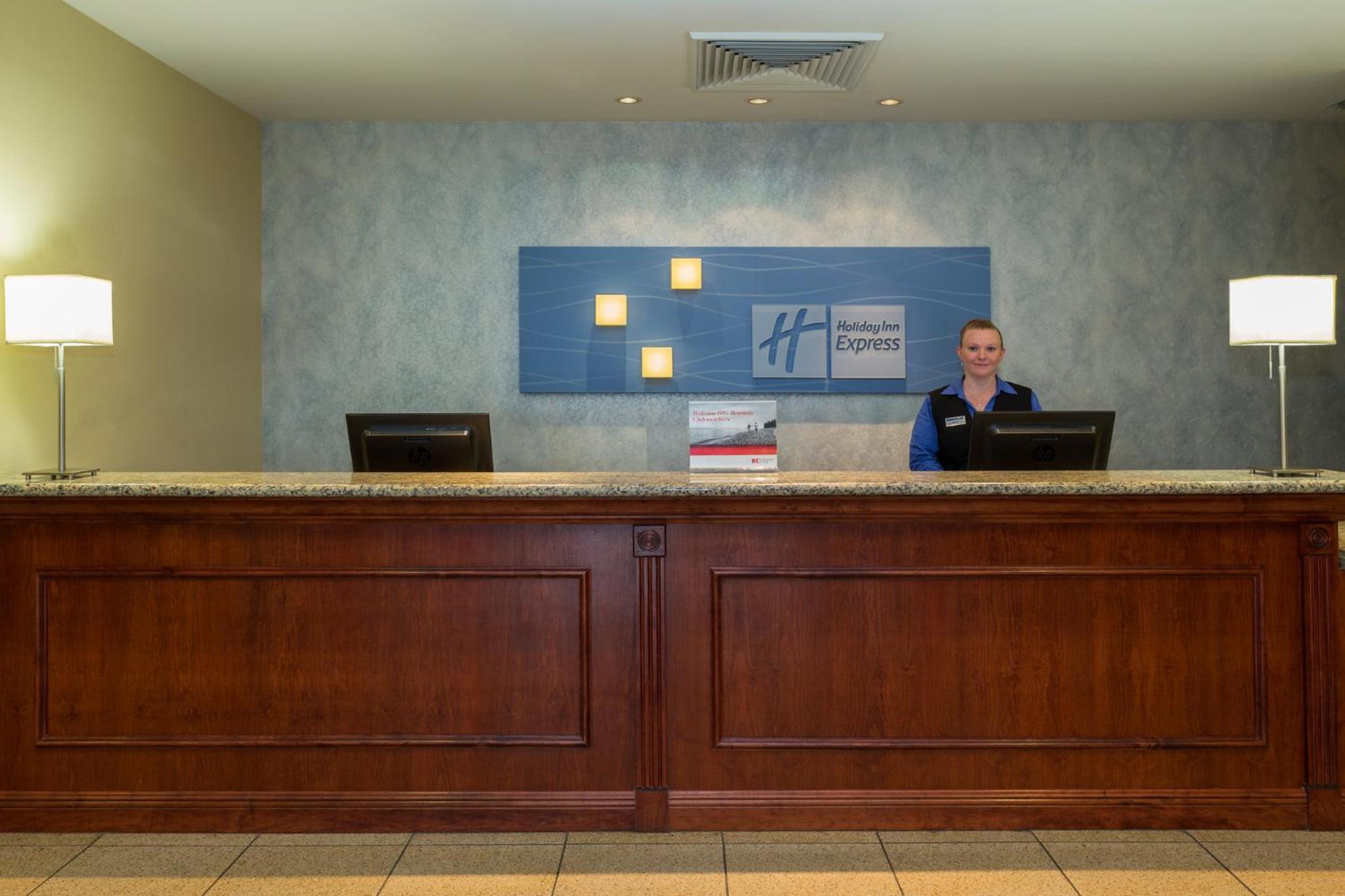 Sebring Vacations - Holiday Inn Express Suites Sebring, an IHG Hotel - Property Image 13