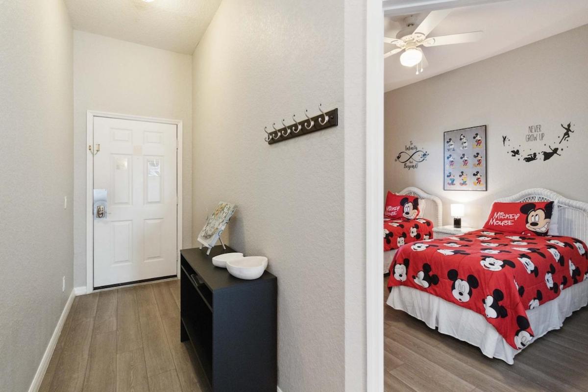 Beautiful condo in Bahama Bay view 2