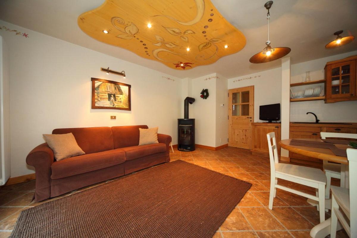 Kronau Chalet Resort view 5