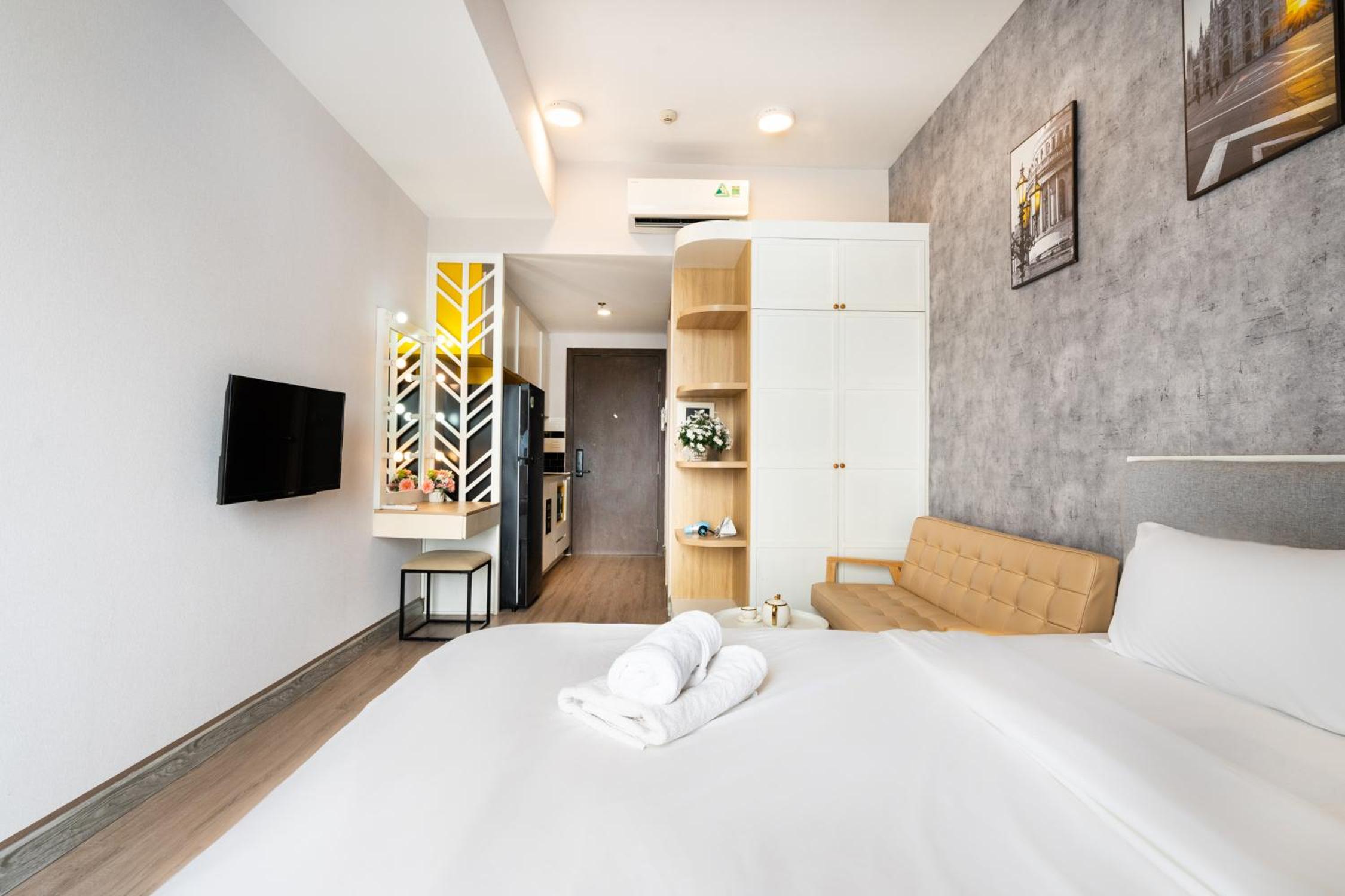 Double E SaiGon Apartment