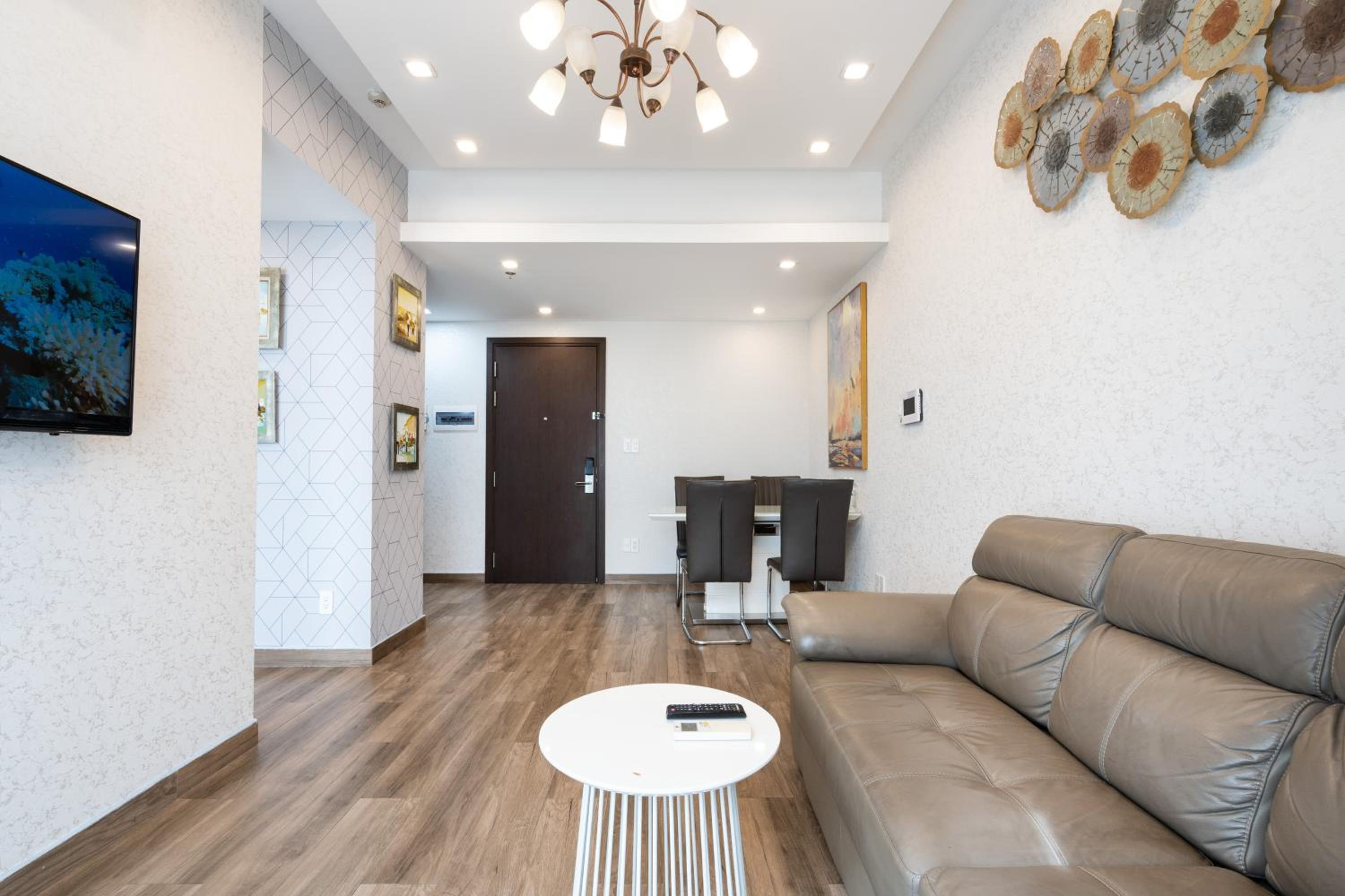 Double E SaiGon Apartment