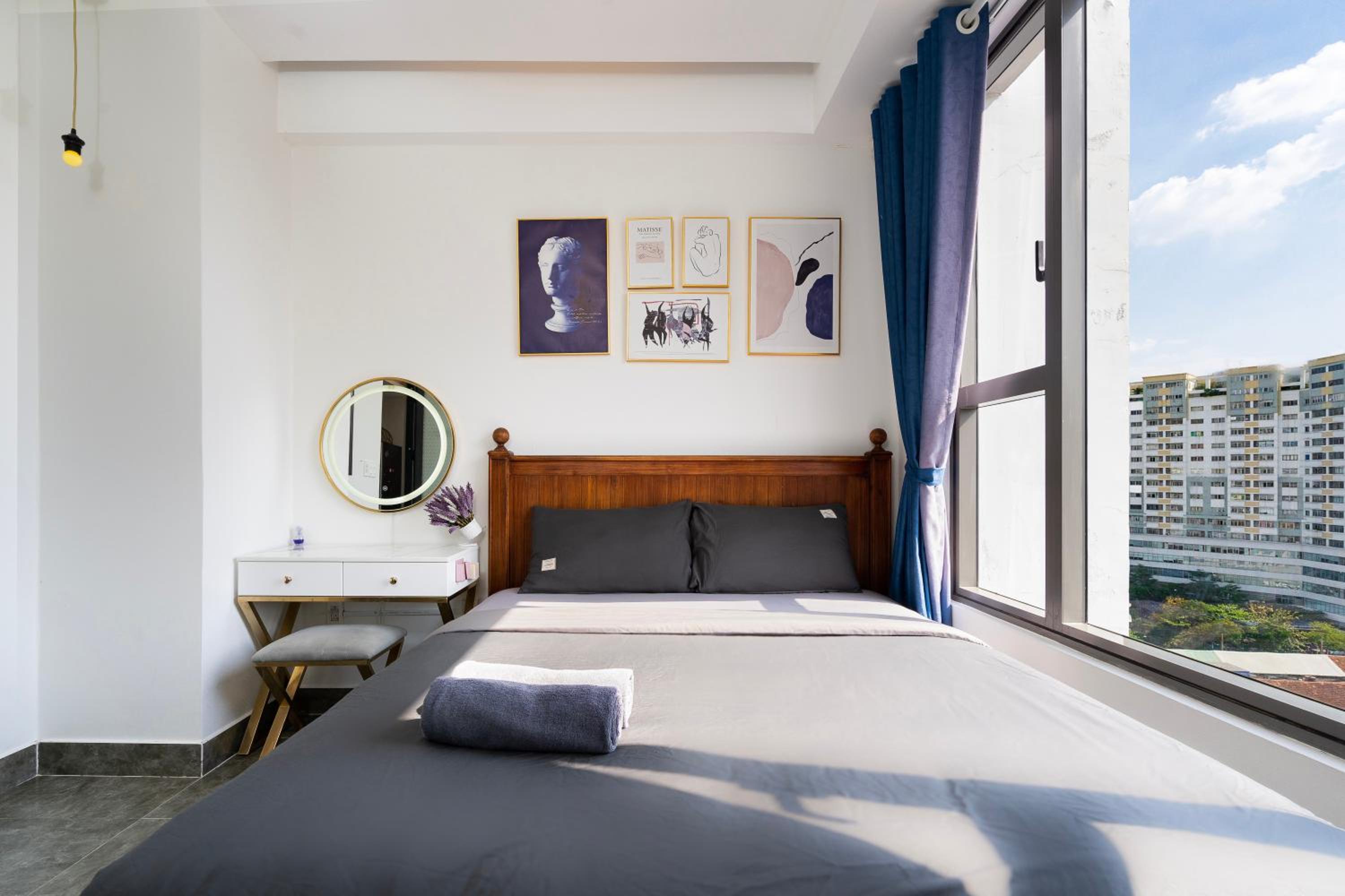 Double E SaiGon Apartment