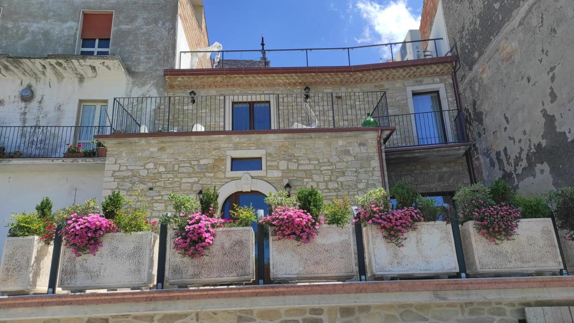 B&B Celeste - Palazzo D'Addario view 2