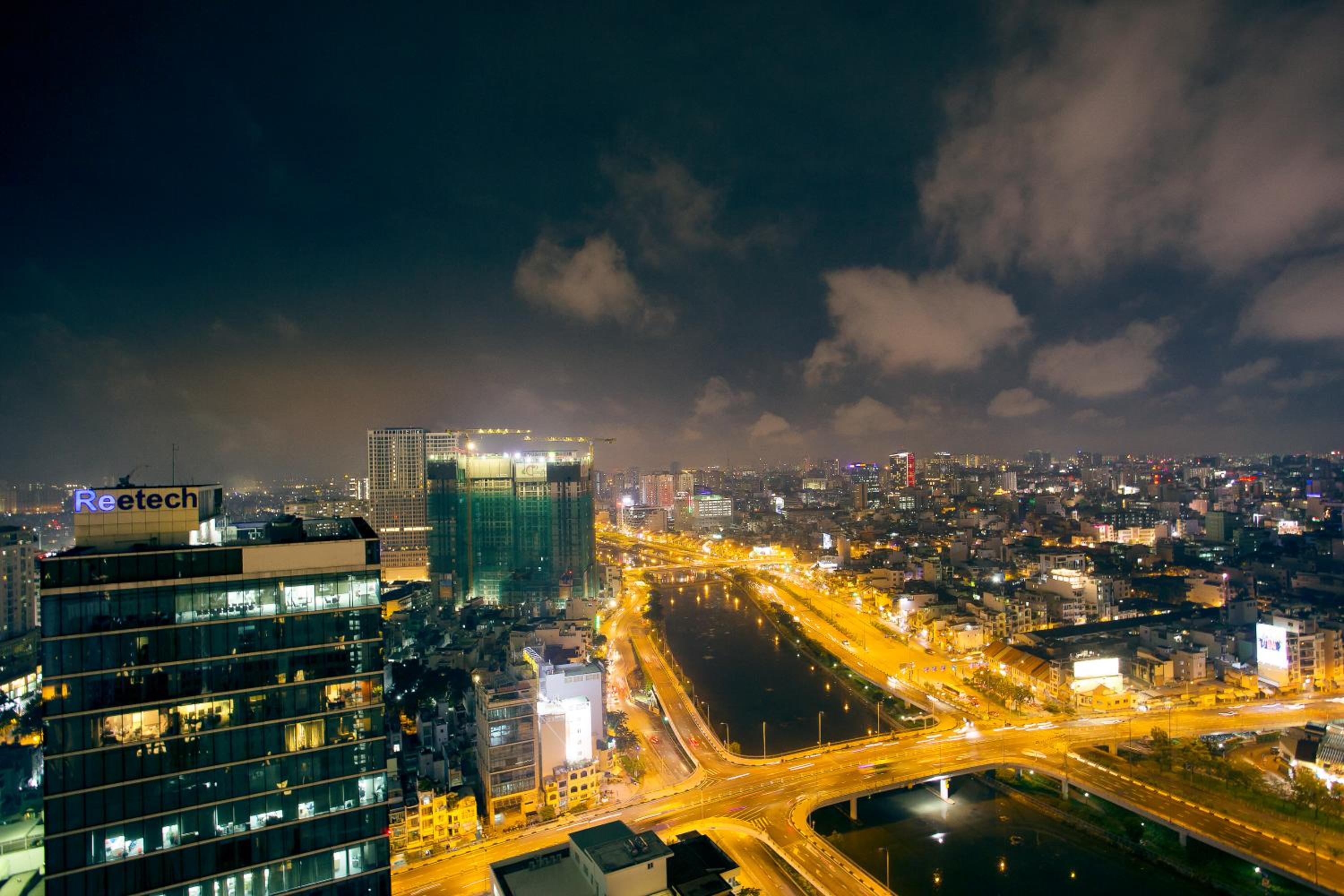 Double E SaiGon Apartment