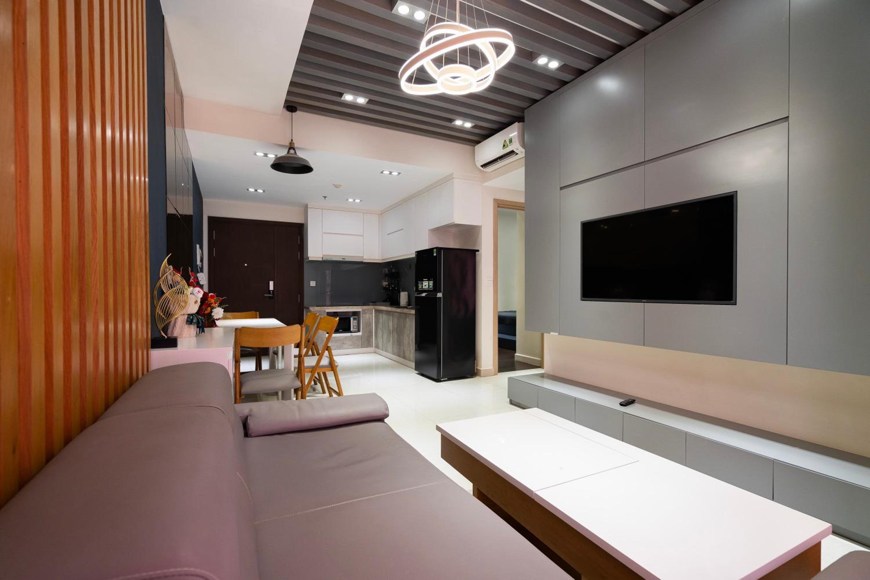 Double E SaiGon Apartment
