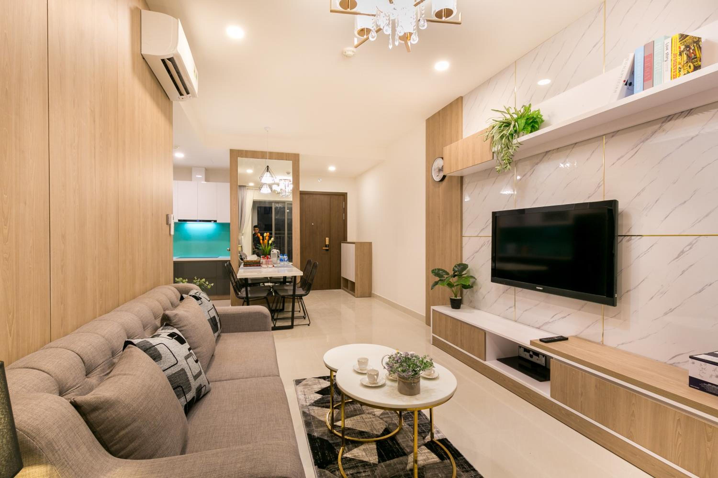 Double E SaiGon Apartment