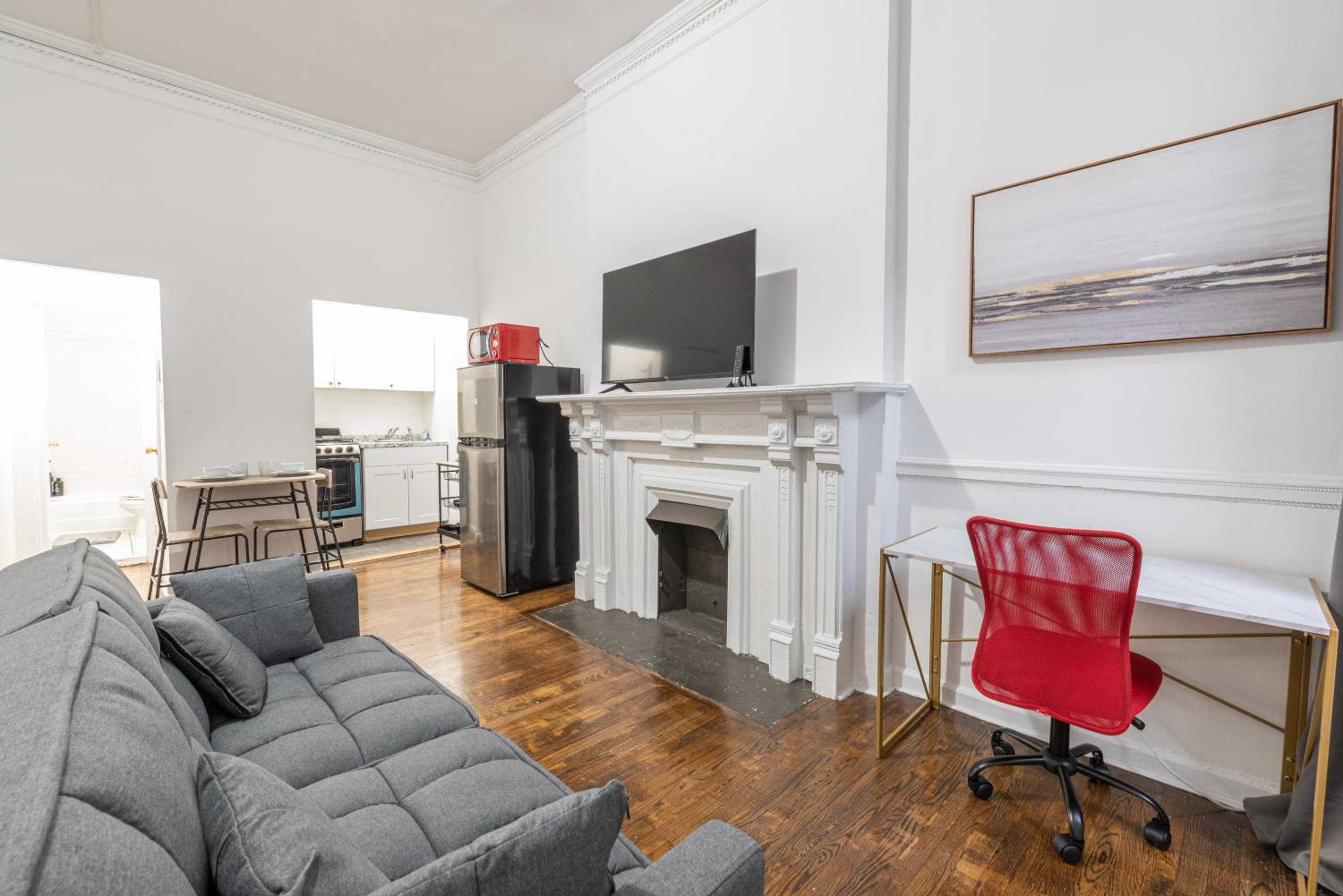 Studio for 2 Heart of Midtown