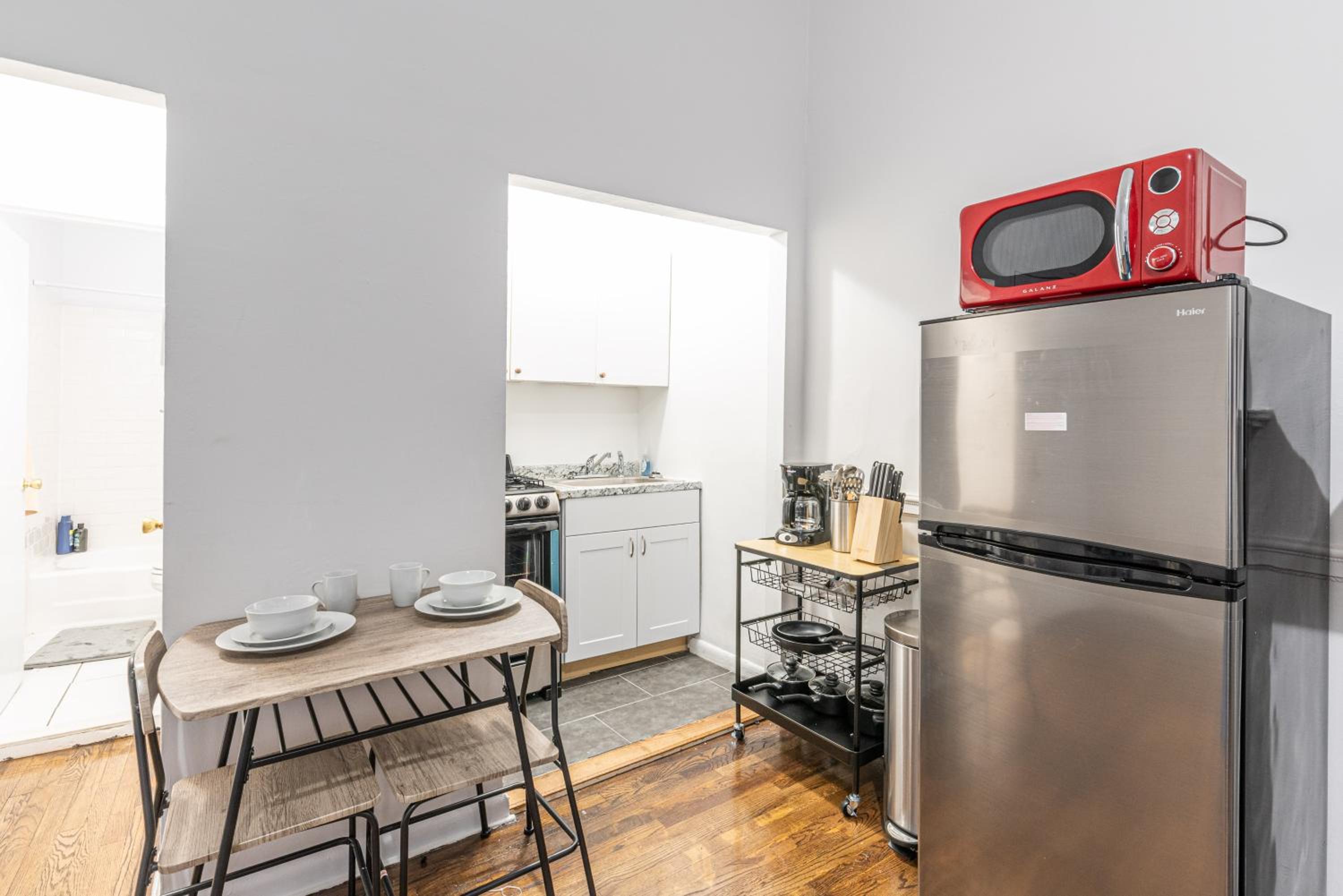 Studio for 2 Heart of Midtown