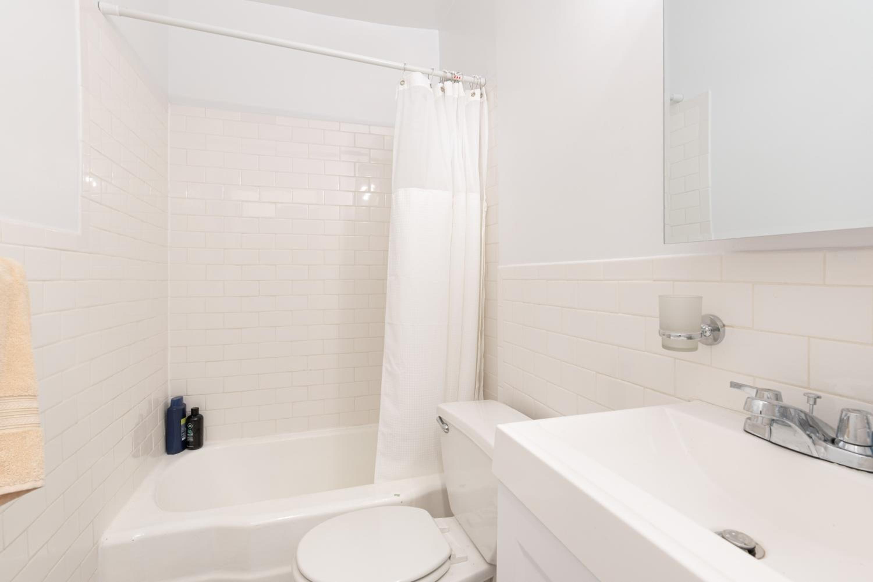 Studio for 2 Heart of Midtown