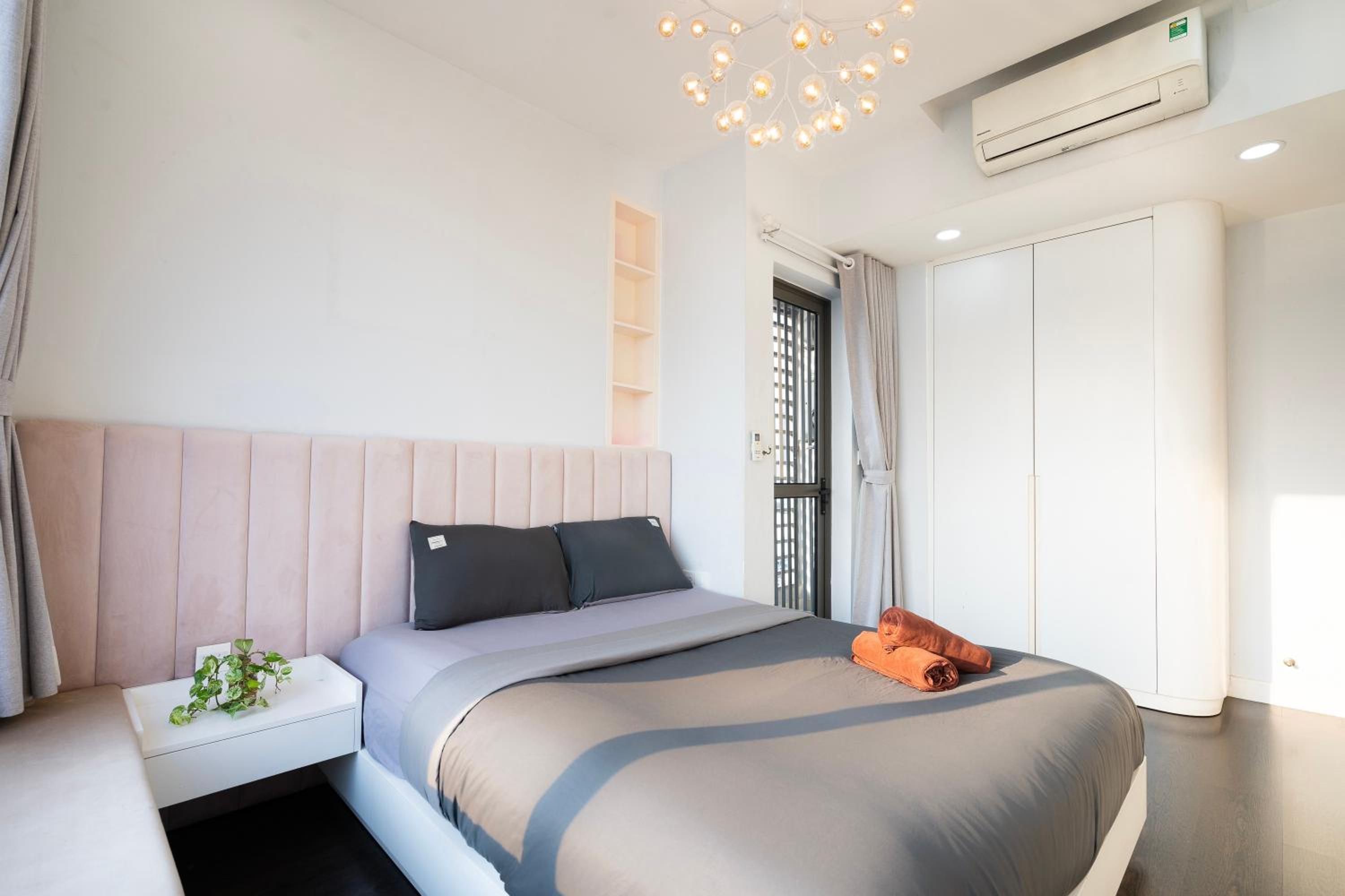 Double E SaiGon Apartment