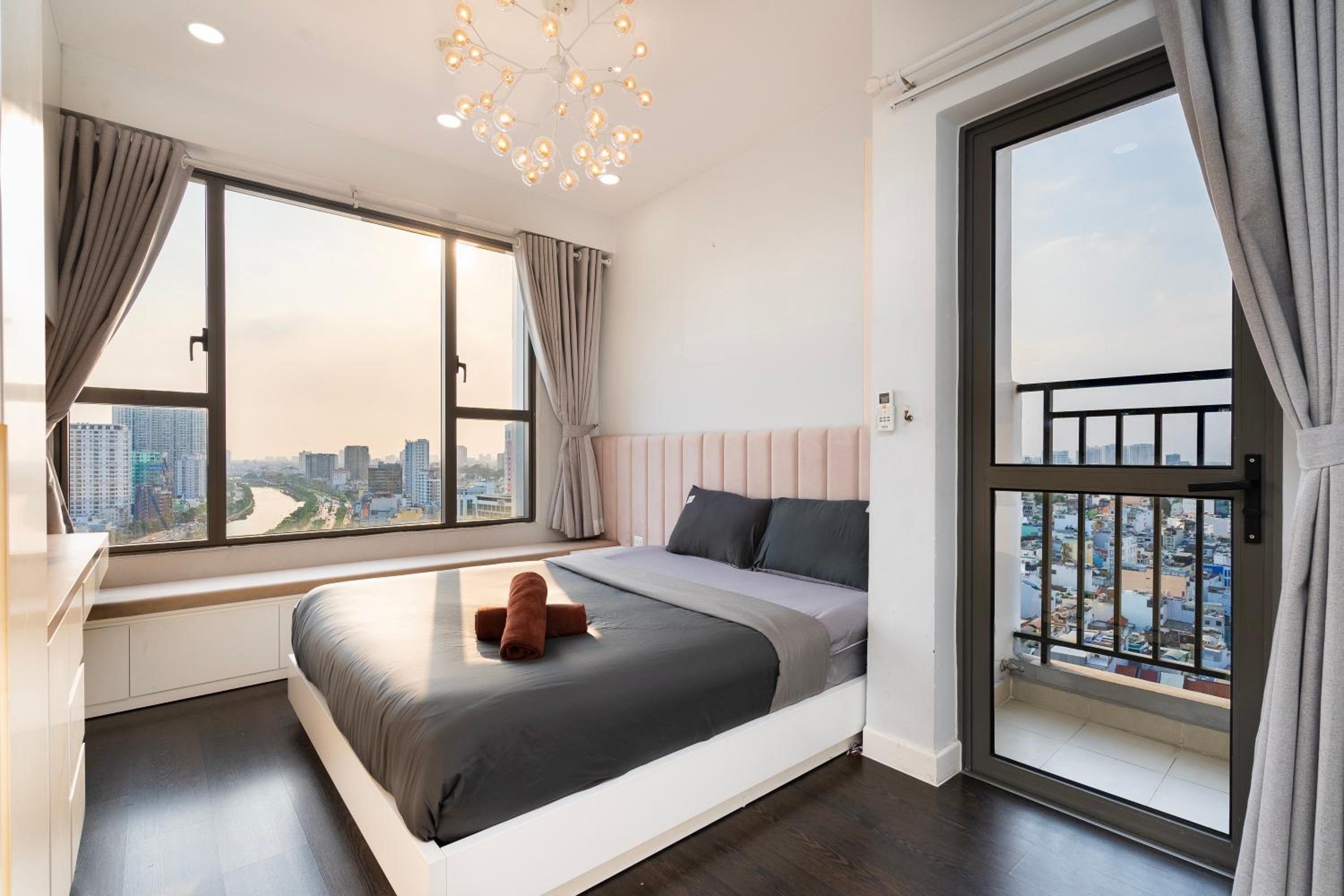 Double E SaiGon Apartment