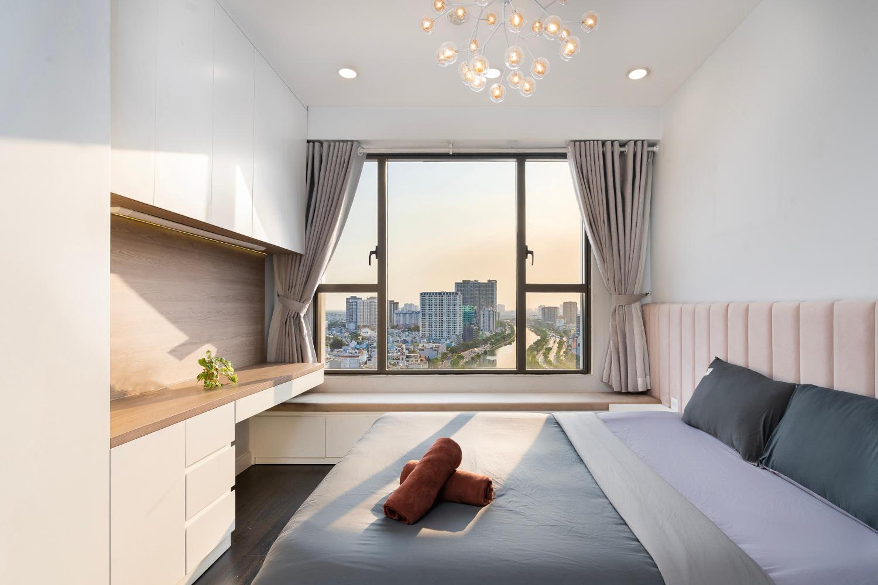 Double E SaiGon Apartment