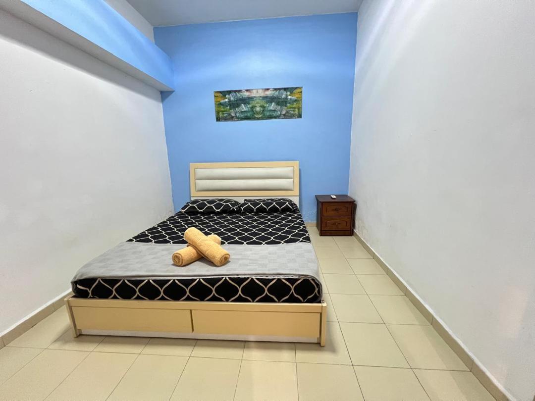 2 Bedroom Unit at Ocean View Resort photo 2