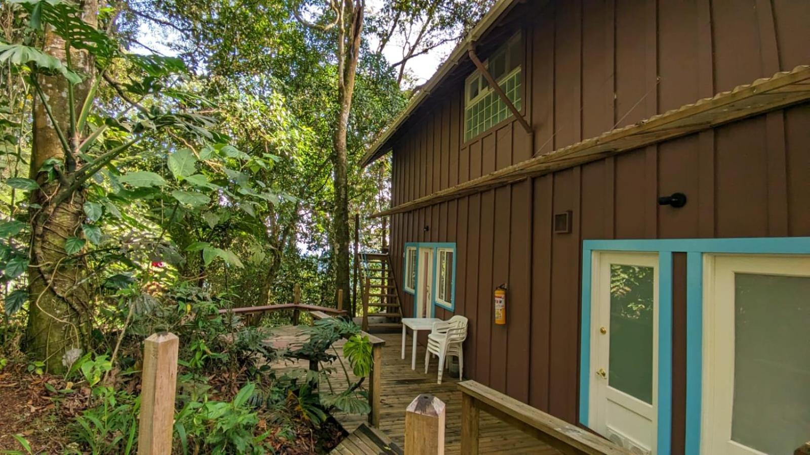 La Esperanza bird Lodge and Reserve