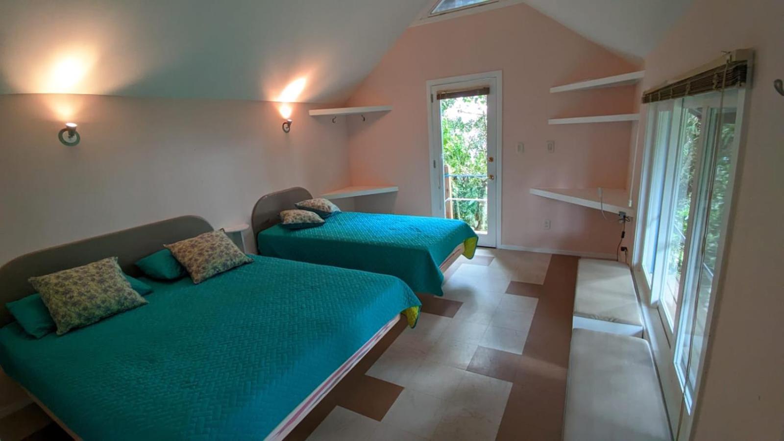 La Esperanza bird Lodge and Reserve