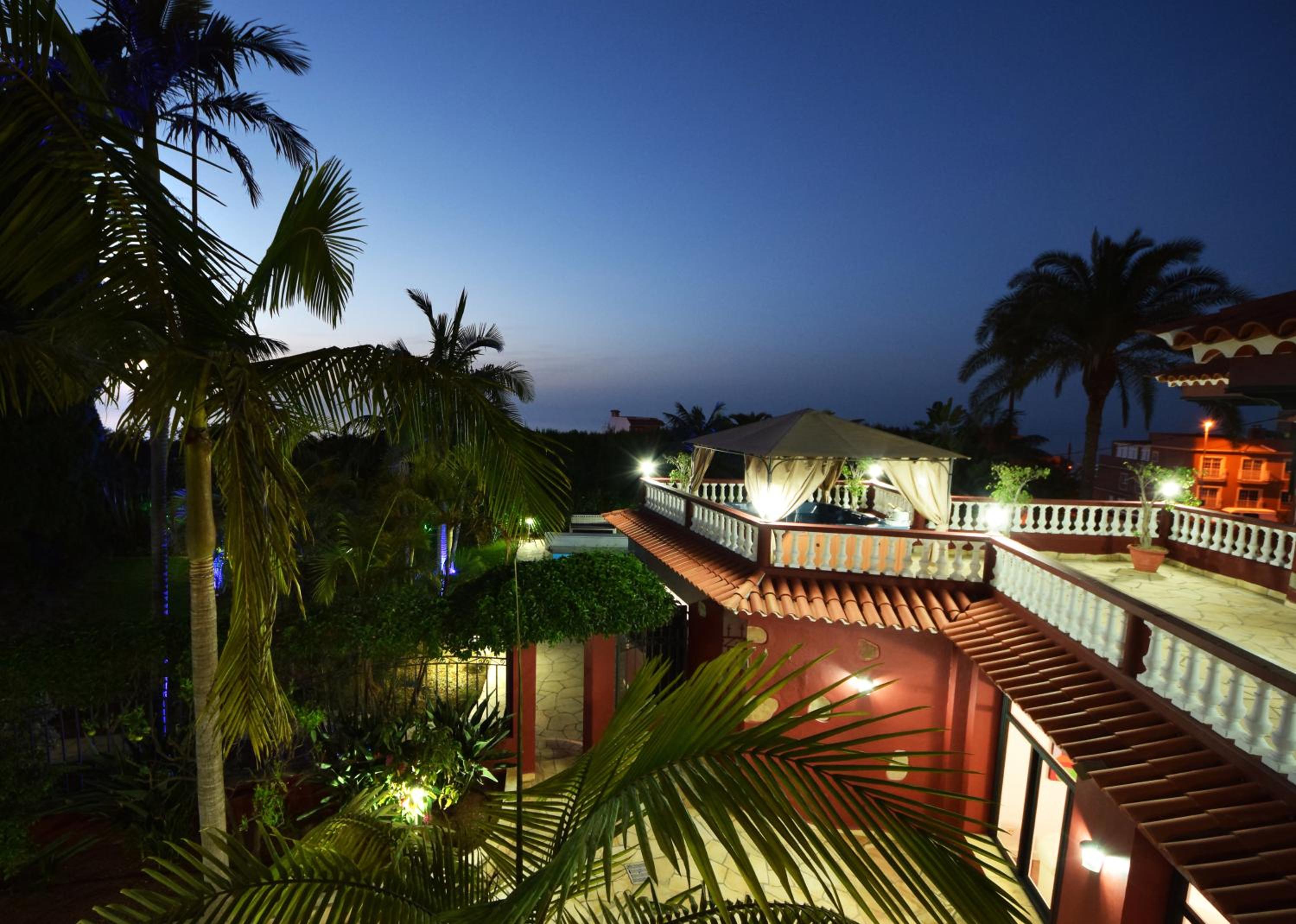 San Benito. Vivienda de lujo con piscina privada