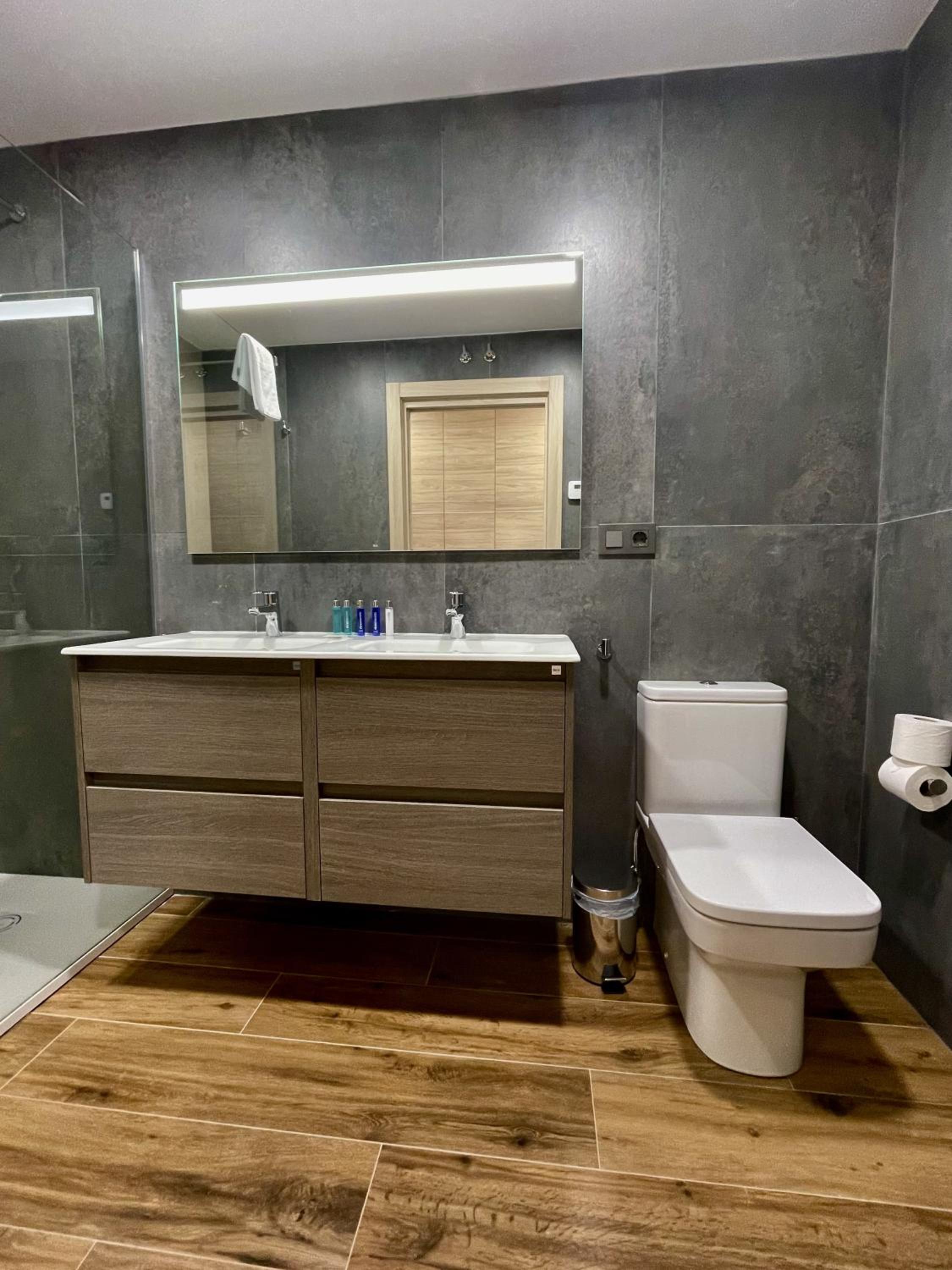 Prisma Suites