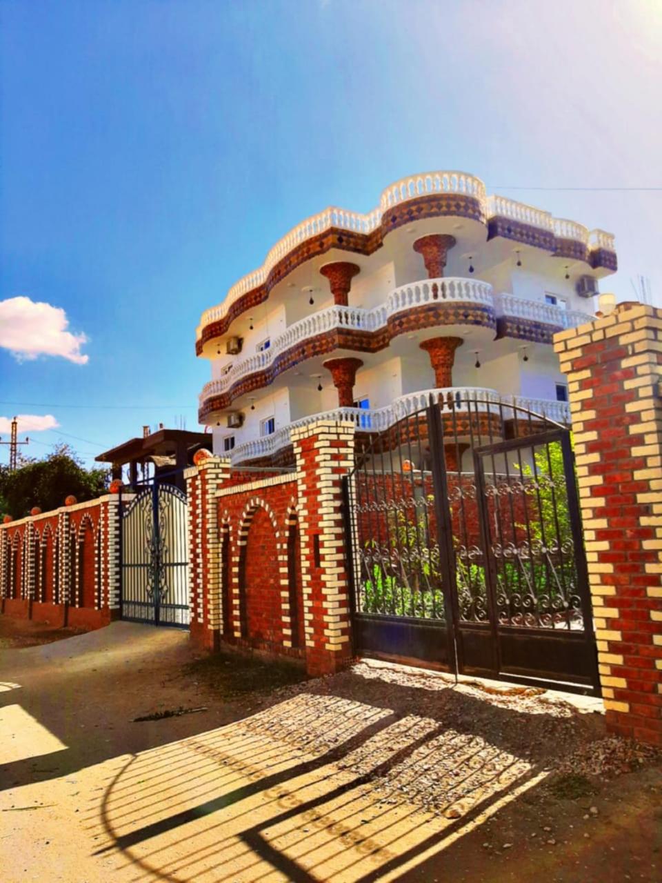 Ramsses Palace