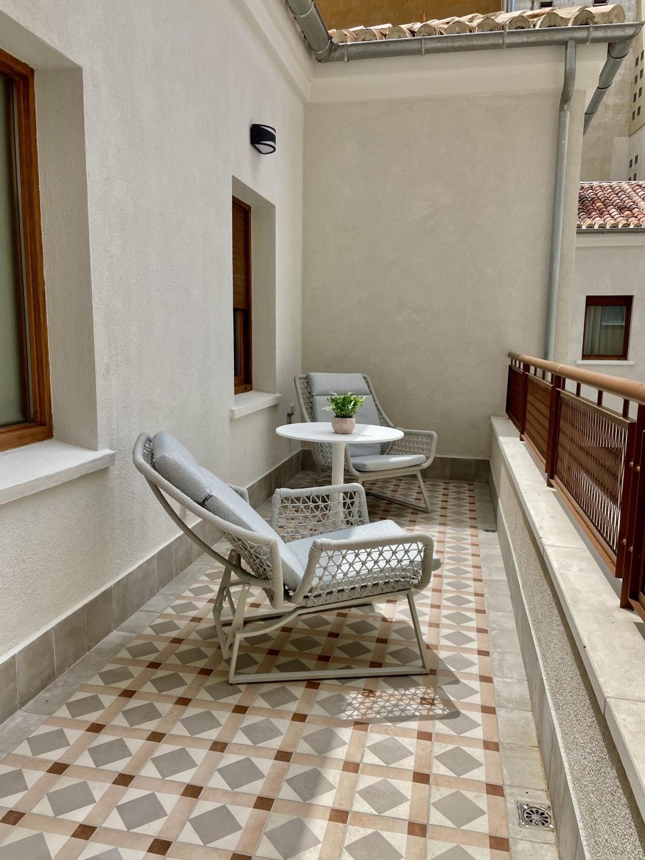 Prisma Suites