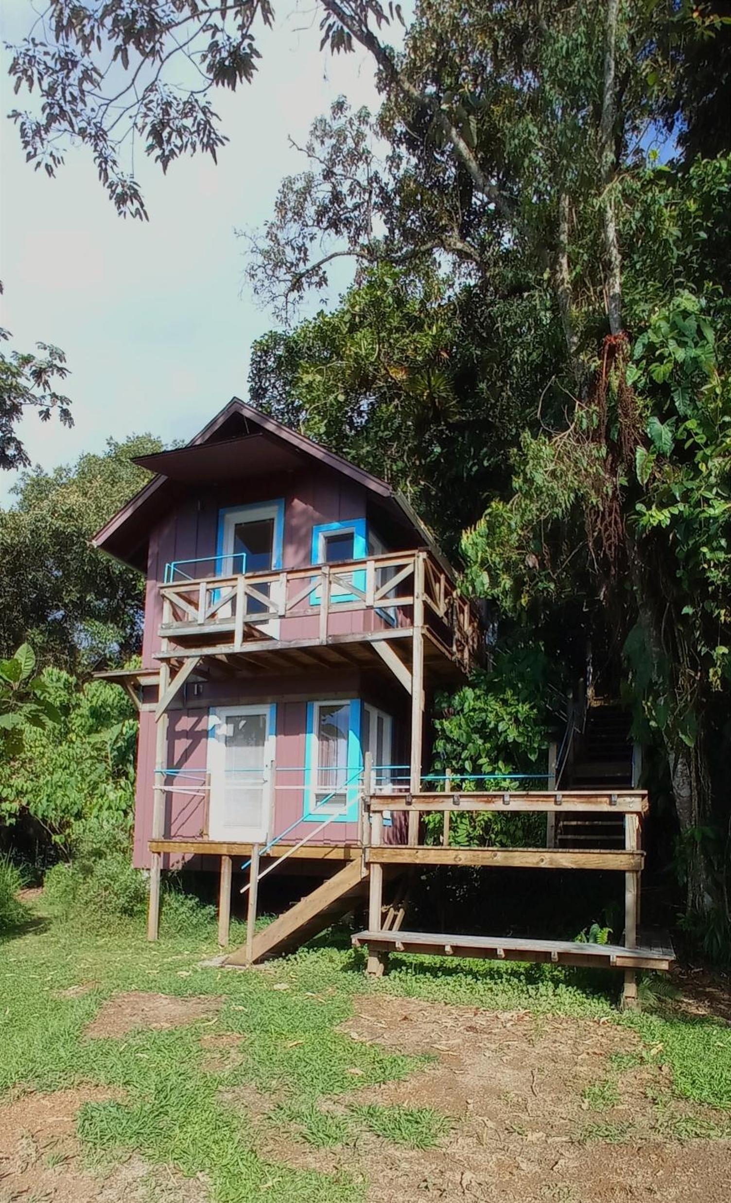 La Esperanza bird Lodge and Reserve