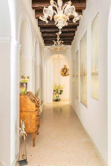 Cinqueteste Luxury Home