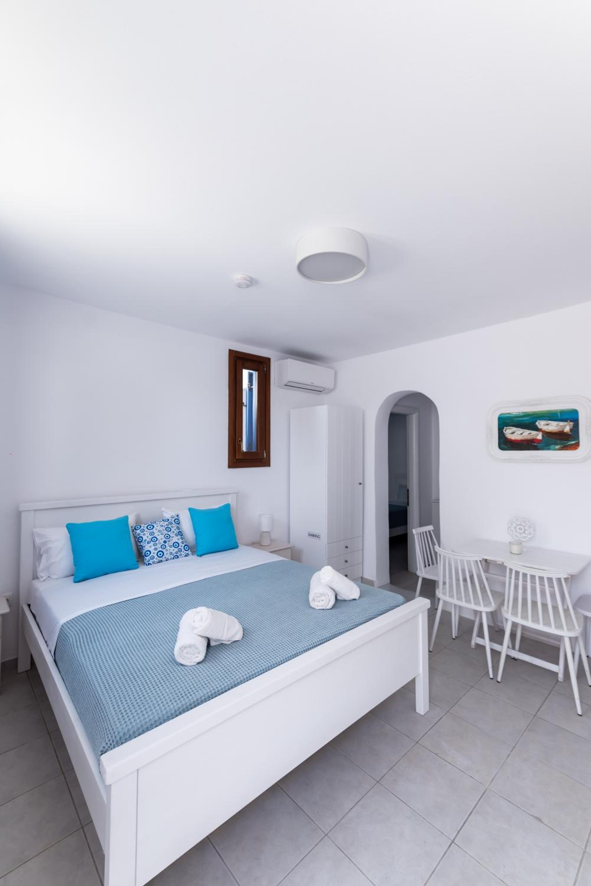 Olive Tree Mykonos Town Semi-Basement Apartment view 4
