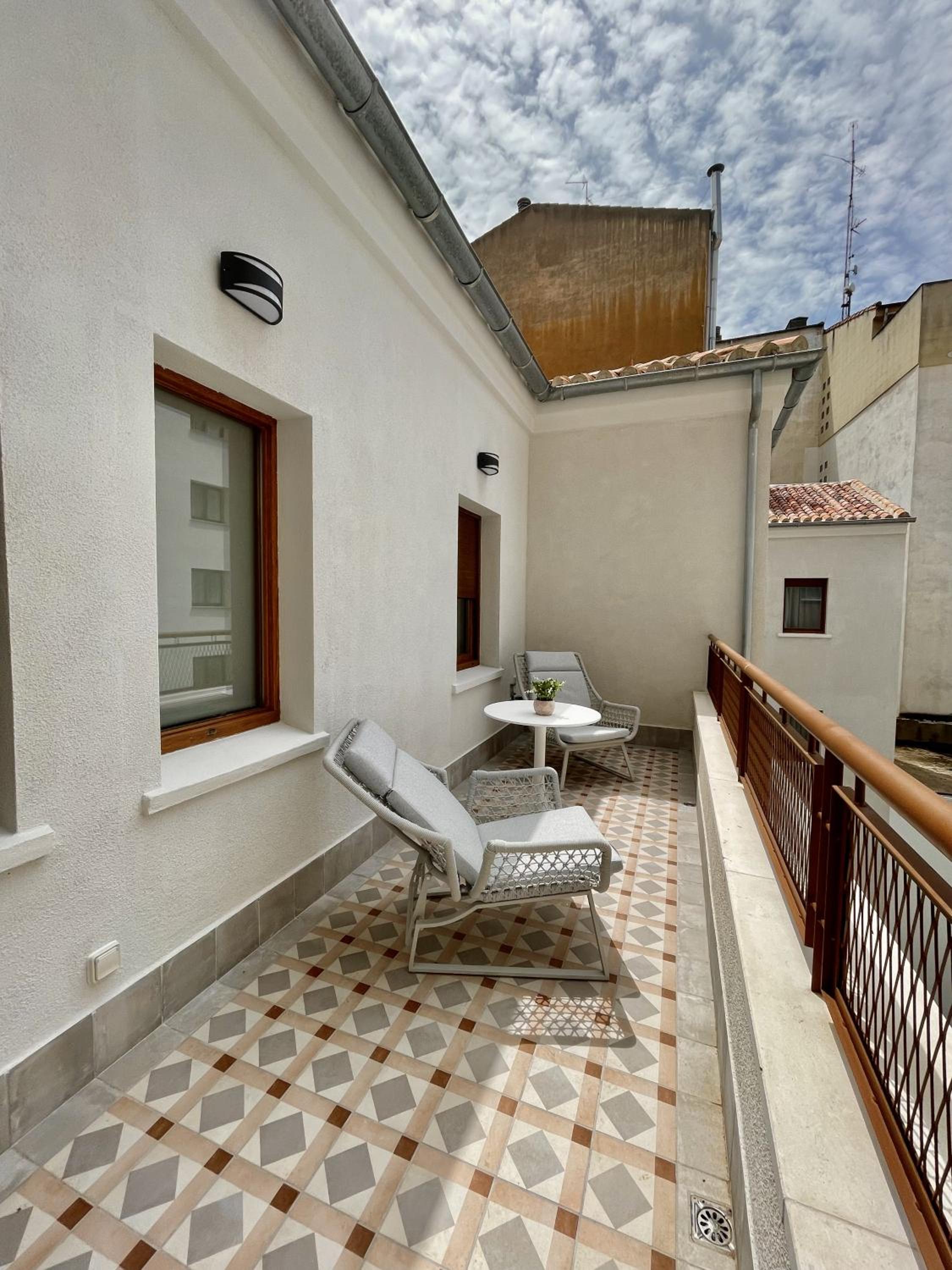 Prisma Suites