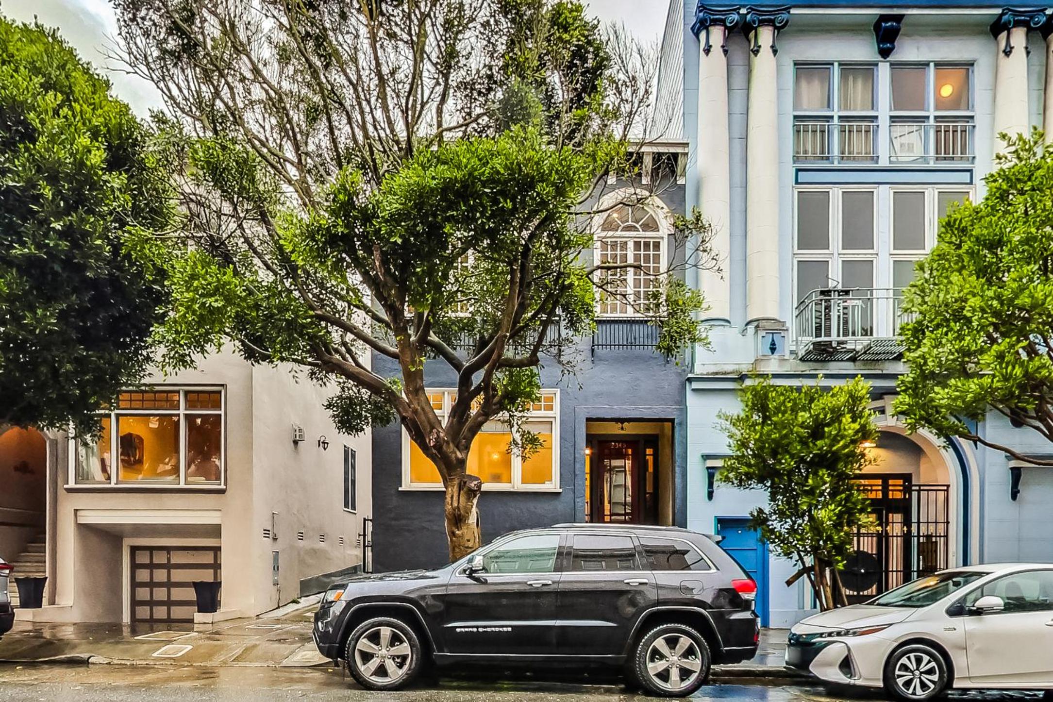 1BR Condo Heart of Pac Heights WD Walk Score 97 view 4