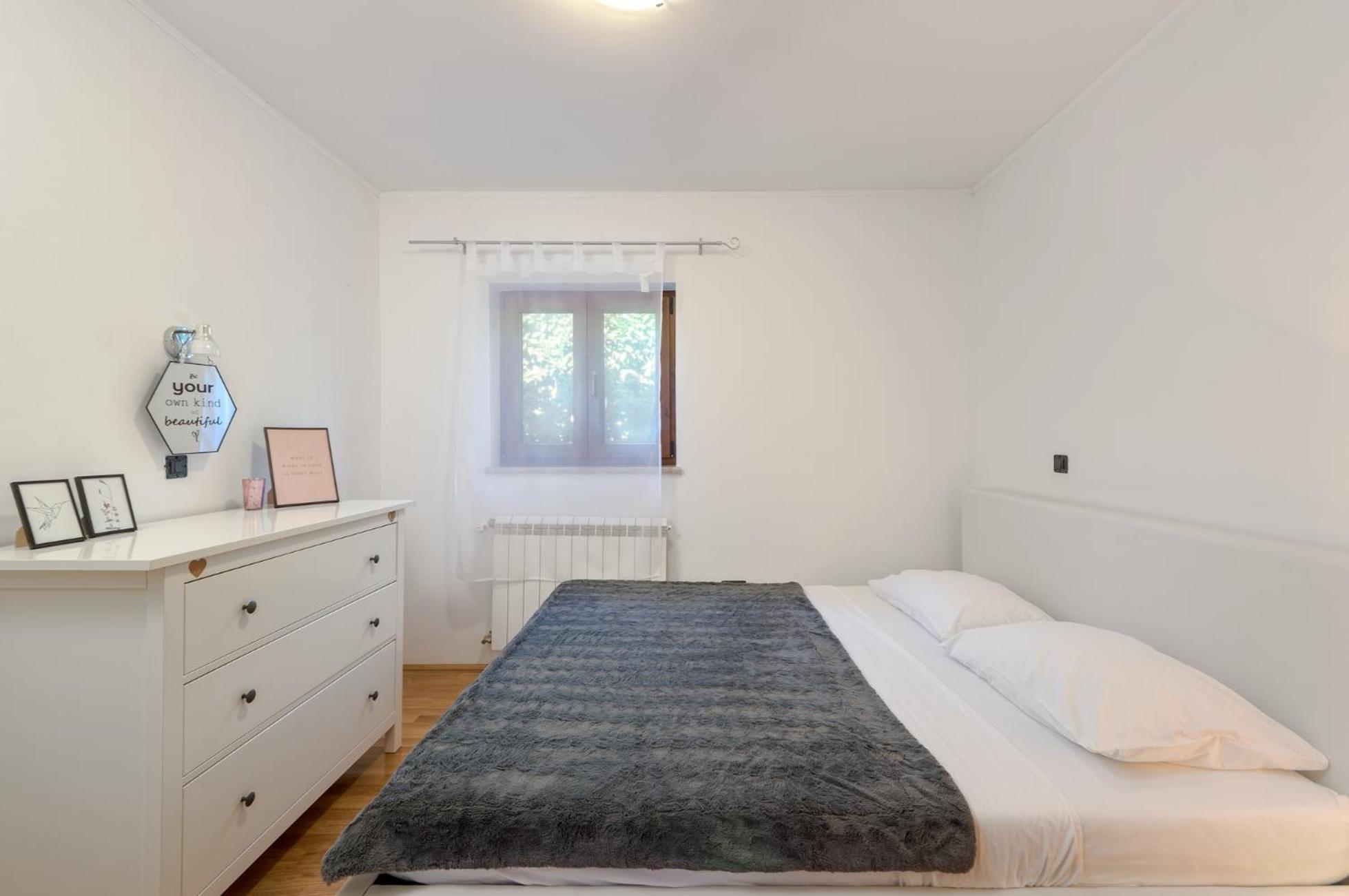 Apartment NALA - detached house, walk to beach photo 2
